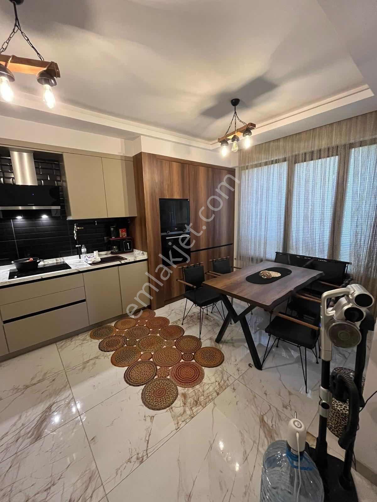 Meram Hatıpta 4+1 Satılık İkiz Villa — fotoğraf 4