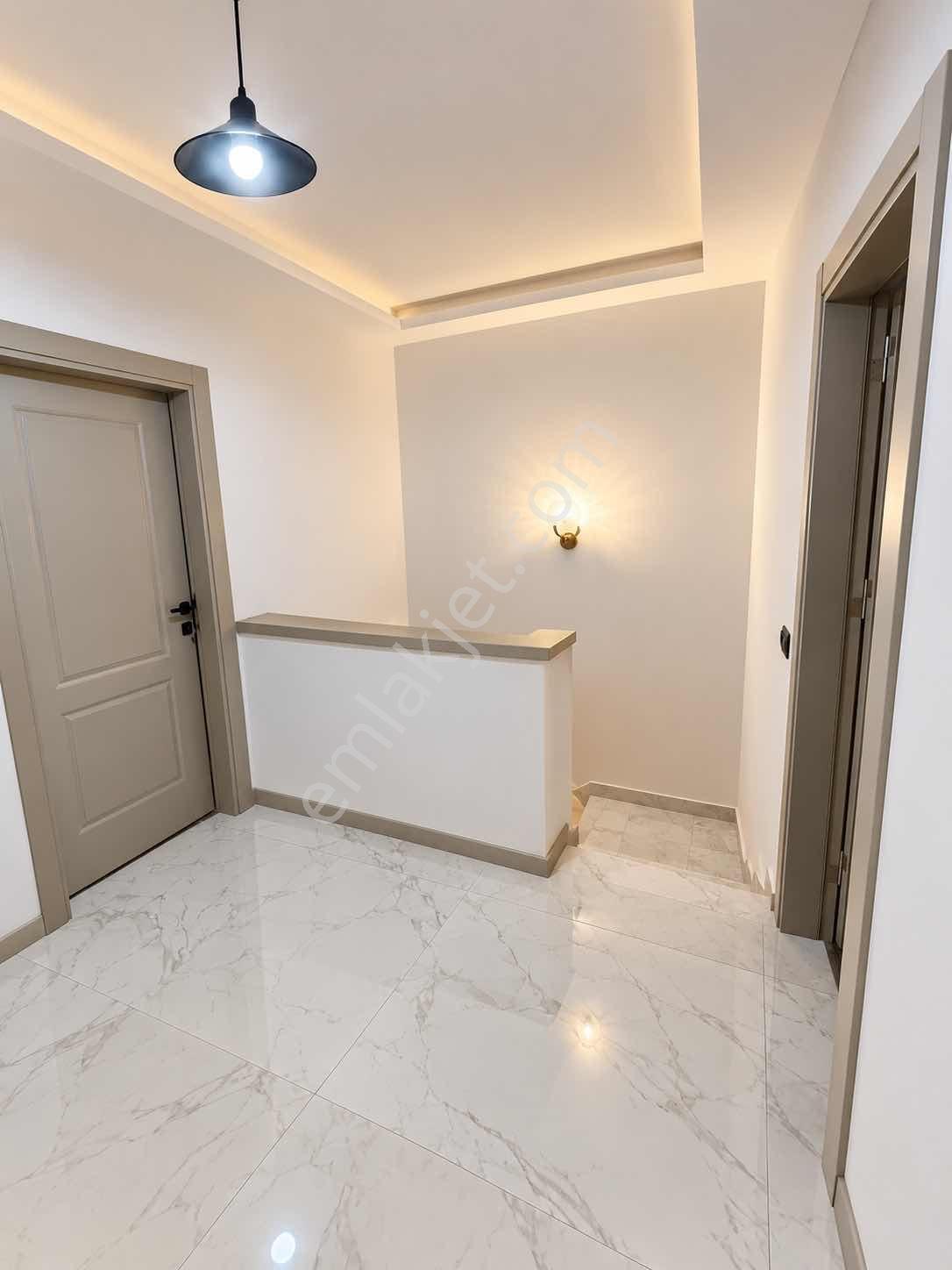 Meram Hatıpta 4+1 Satılık İkiz Villa — fotoğraf 14