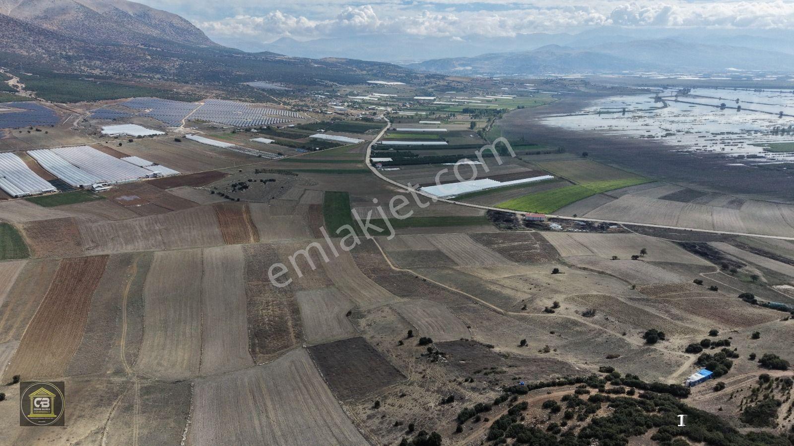 Baloğlu Gayrimenkul'den Kışla Mahallesinde 4.750m2 Satılık Arazi — fotoğraf 12