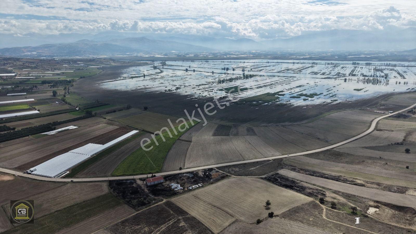 Baloğlu Gayrimenkul'den Kışla Mahallesinde 4.750m2 Satılık Arazi — fotoğraf 13
