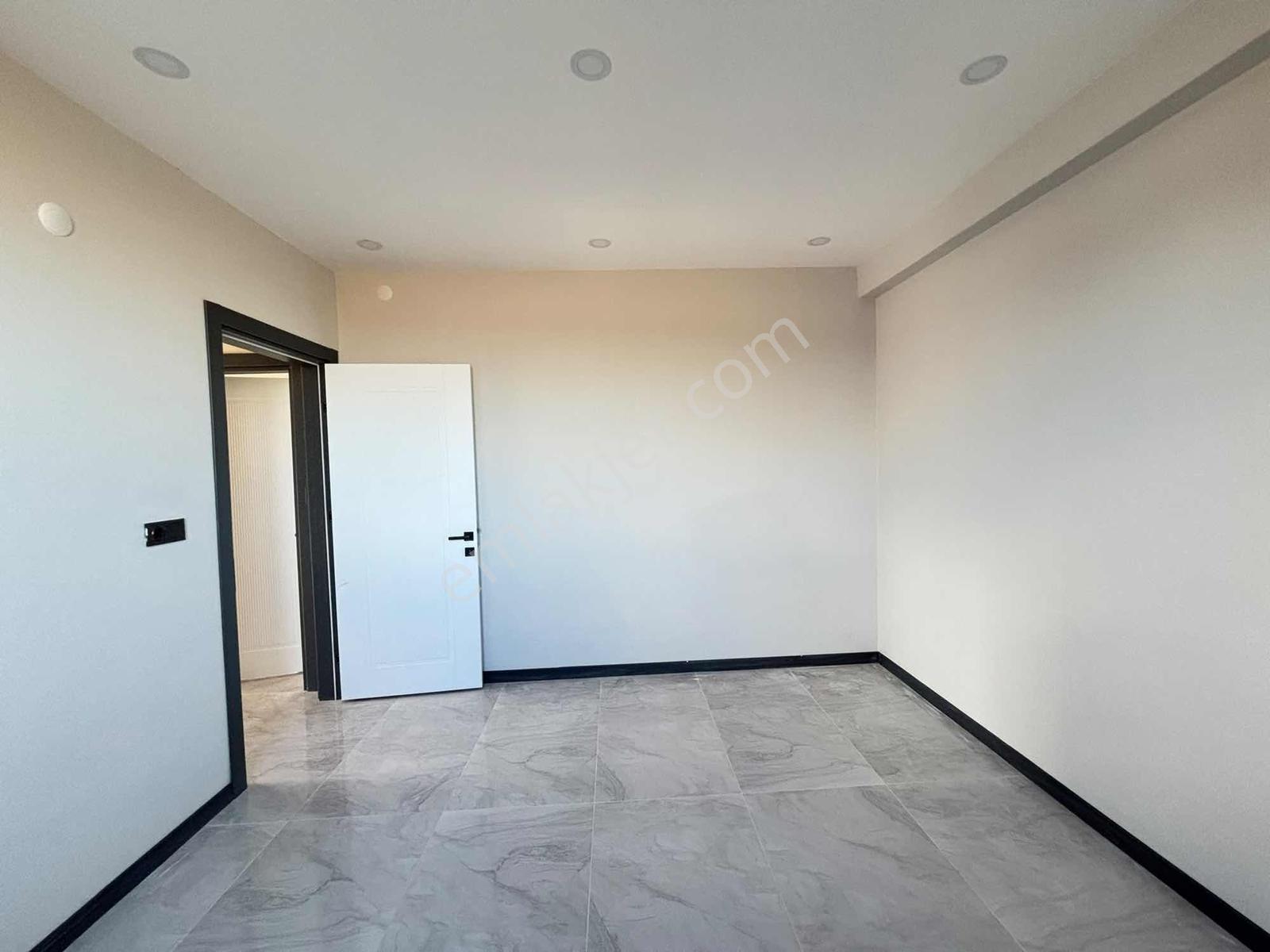 Deniz Manzaralı Yüzme Havuzlu Özel Dizayn Edilmiş 4+1 Villa — fotoğraf 12