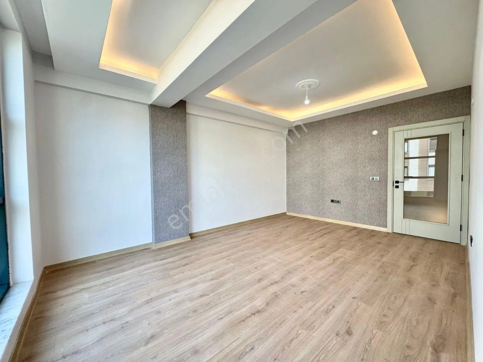 ⫸akçay Best Emlaktan⫷akçay'da Tasarım Harikası Eşsiz Ön Cephe Ayrı Mtfk Kapalı Otoparklı 2+1 Daire — fotoğraf 5