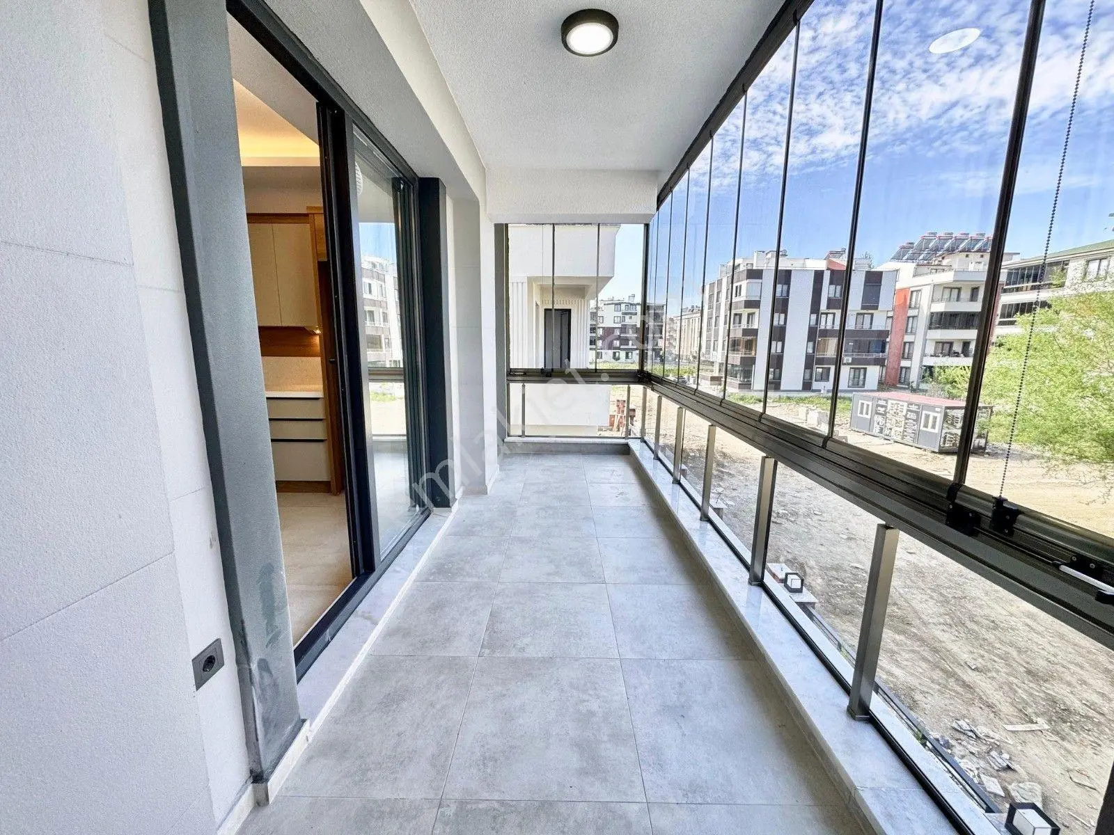 ⫸akçay Best Emlaktan⫷akçay'da Tasarım Harikası Eşsiz Ön Cephe Ayrı Mtfk Kapalı Otoparklı 2+1 Daire — fotoğraf 21