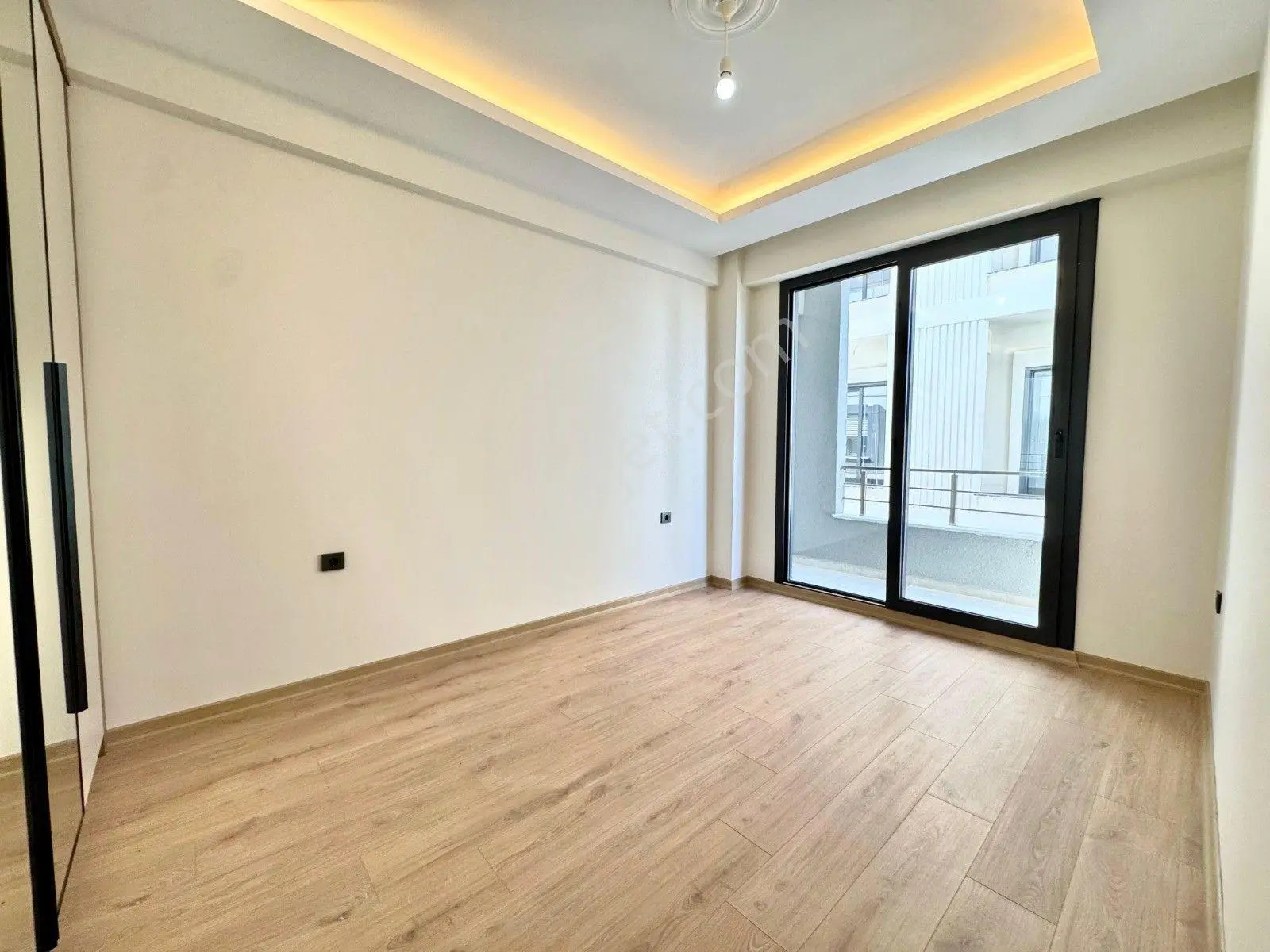⫸akçay Best Emlaktan⫷akçay'da Tasarım Harikası Eşsiz Ön Cephe Ayrı Mtfk Kapalı Otoparklı 2+1 Daire — fotoğraf 27