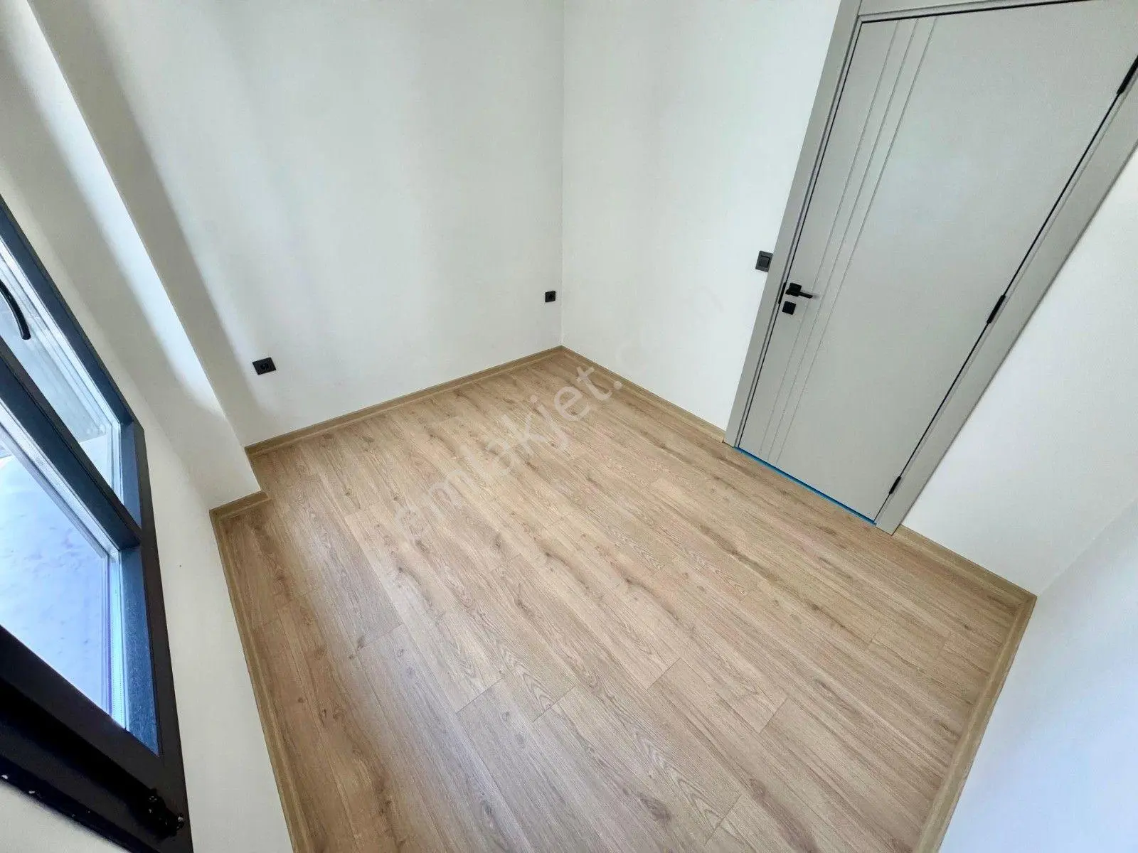⫸akçay Best Emlaktan⫷akçay'da Tasarım Harikası Eşsiz Ön Cephe Ayrı Mtfk Kapalı Otoparklı 2+1 Daire — fotoğraf 32