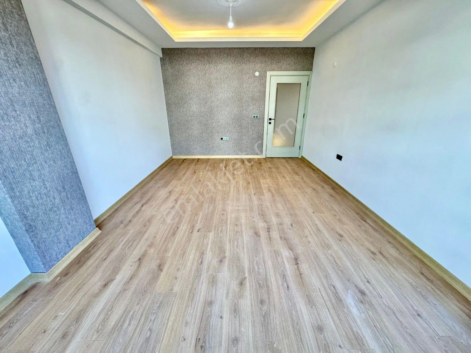 ⫸akçay Best Emlaktan⫷akçay'da Tasarım Harikası Eşsiz Ön Cephe Ayrı Mtfk Kapalı Otoparklı 2+1 Daire — fotoğraf 33