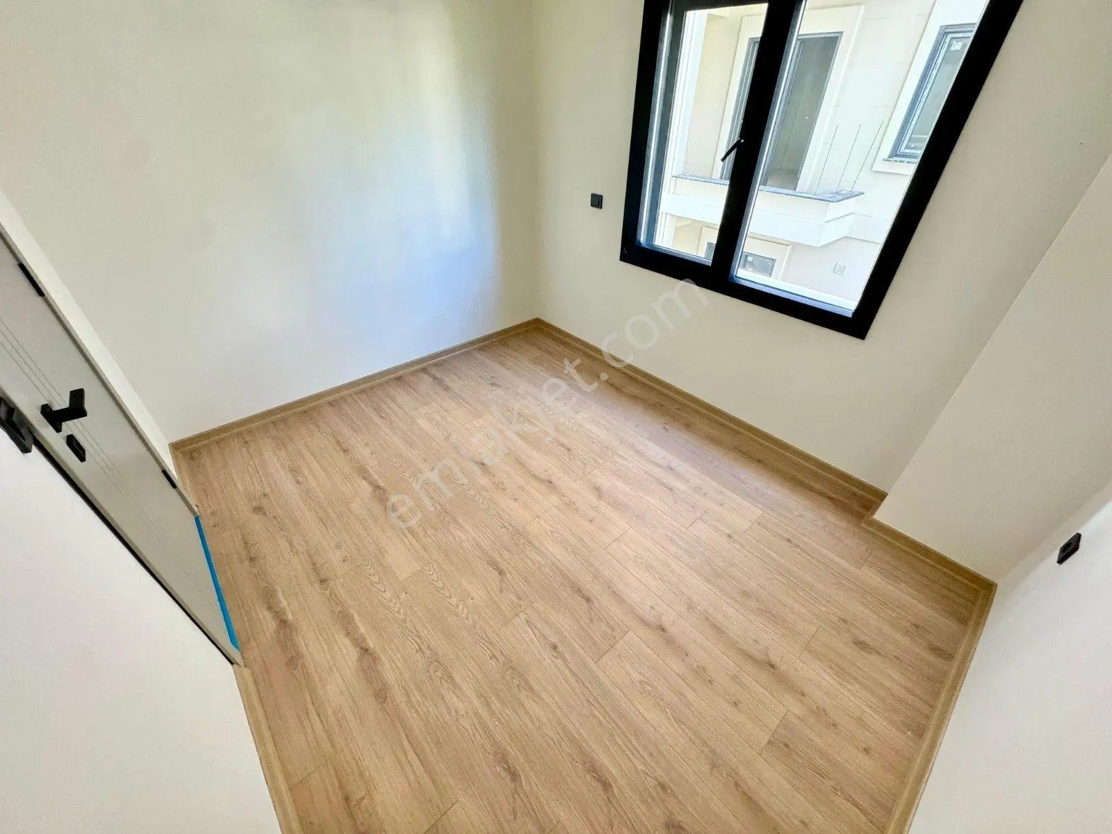 ⫸akçay Best Emlaktan⫷akçay'da Tasarım Harikası Eşsiz Ön Cephe Ayrı Mtfk Kapalı Otoparklı 2+1 Daire — fotoğraf 34
