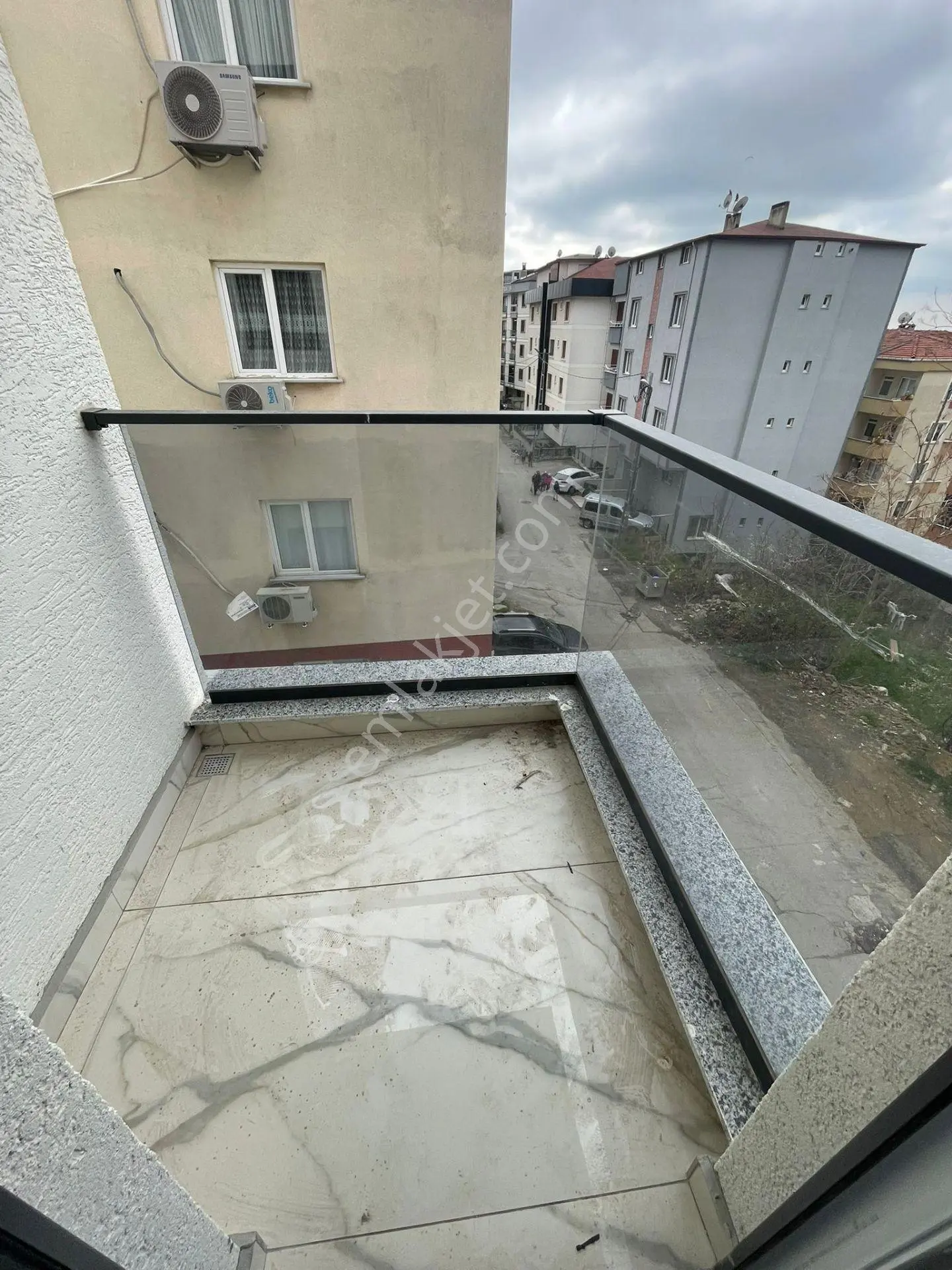 Mertcan'dan Hürriyet Mah Arakat 2+1 Balkonlu Sıfır Satılık Daire — fotoğraf 24