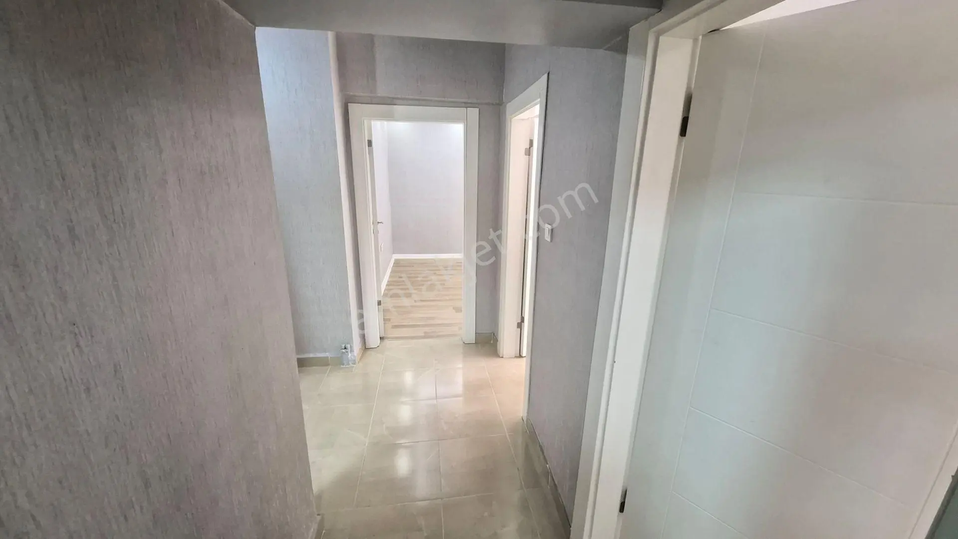 Kent Emlaktan Abidin Paşada Cadde Üzerinde Full Yapılı Satılık Daire — fotoğraf 8