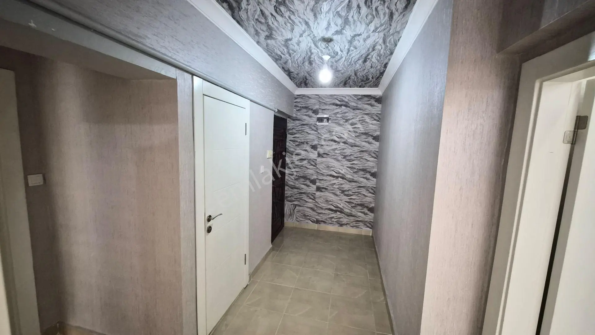 Kent Emlaktan Abidin Paşada Cadde Üzerinde Full Yapılı Satılık Daire — fotoğraf 18
