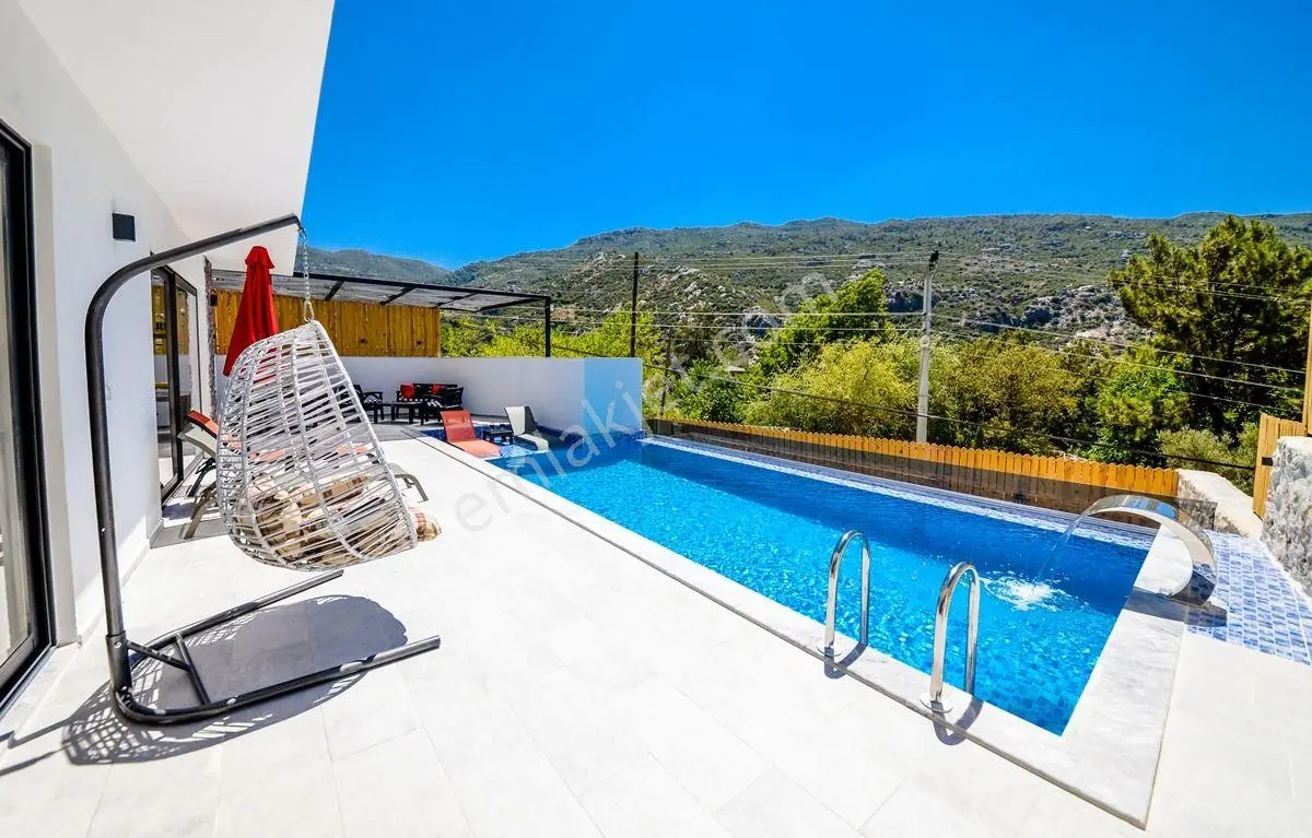 Antalya Kaş Kalkan İslamlar’da 1.000 M2 Müstakil Tapulu Kısmen Deniz Manzaralı Ev Satılık — fotoğraf 4