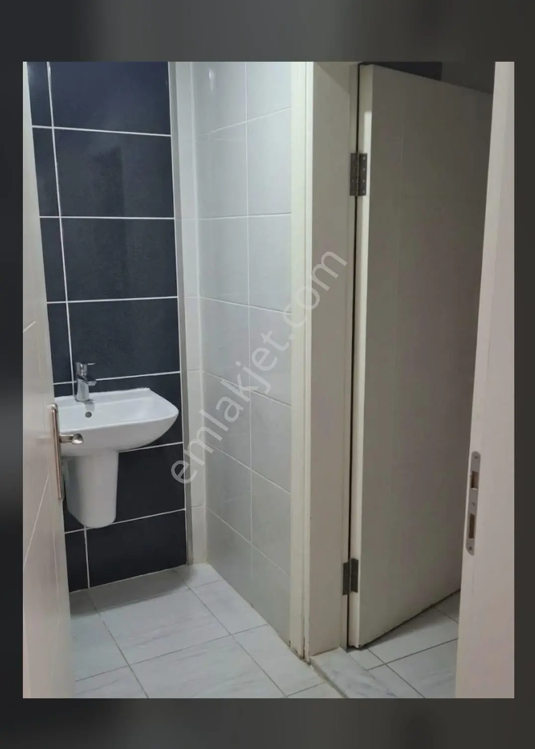 Niksar Prestij Grup Emlaktan Şahinbey Sitesinde Ferah Ova Manzaralı 3+1 Satılık Daire — fotoğraf 10