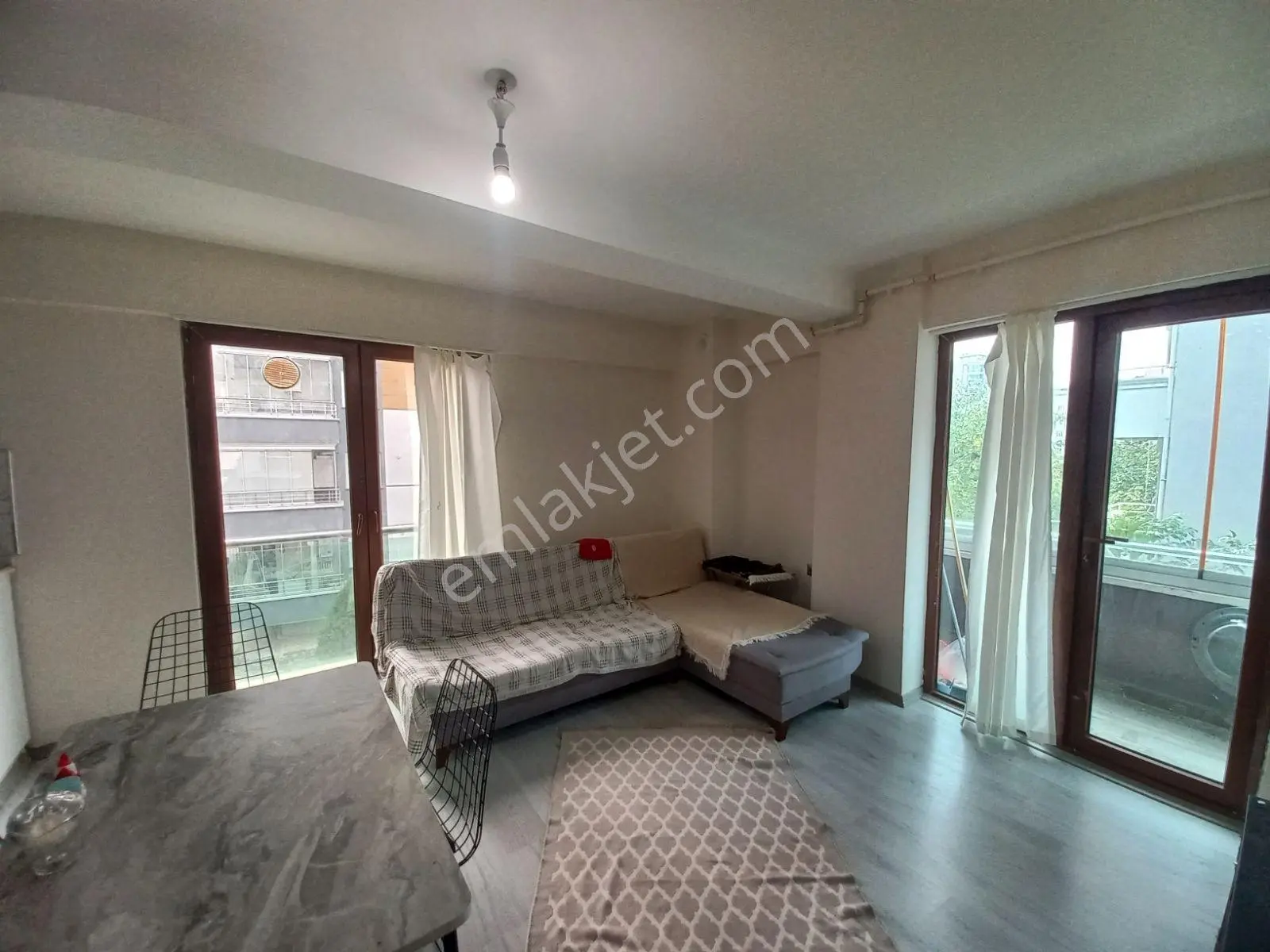 Atakum Yenimahalle'de Anayola Yakın , Kiracılı Satılık 1+1 Daire — fotoğraf 10
