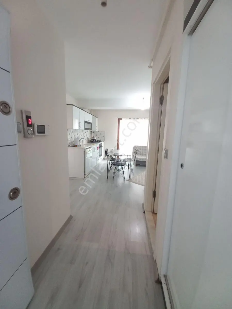 Atakum Yenimahalle'de Anayola Yakın , Kiracılı Satılık 1+1 Daire — fotoğraf 14