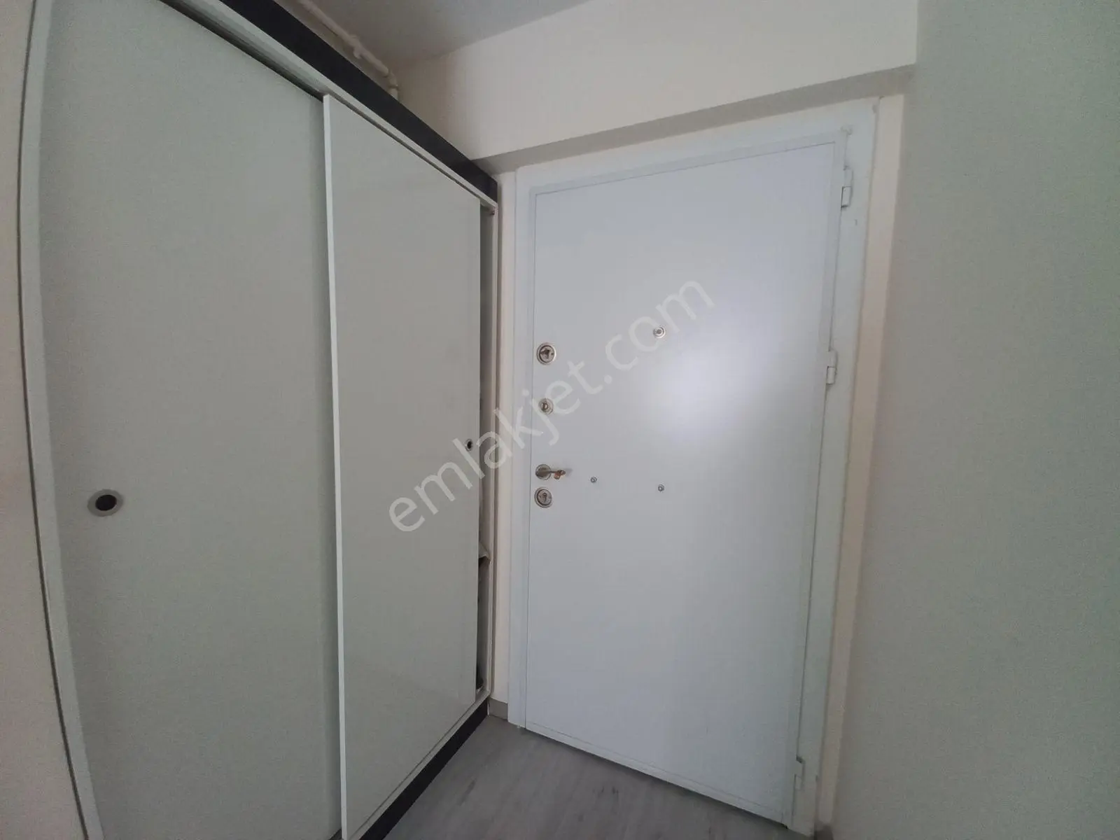 Atakum Yenimahalle'de Anayola Yakın , Kiracılı Satılık 1+1 Daire — fotoğraf 18