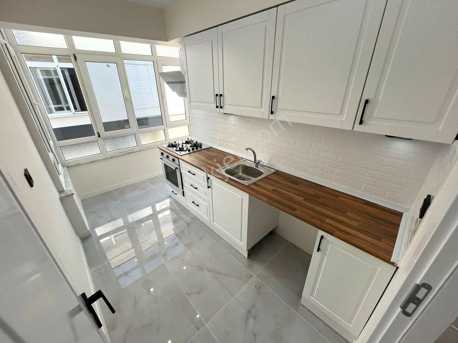Gümüşden Akçayın Kalbinde Denize 300m Ön Cephe Arakat Masrafsız 2+1 Daire — fotoğraf 15