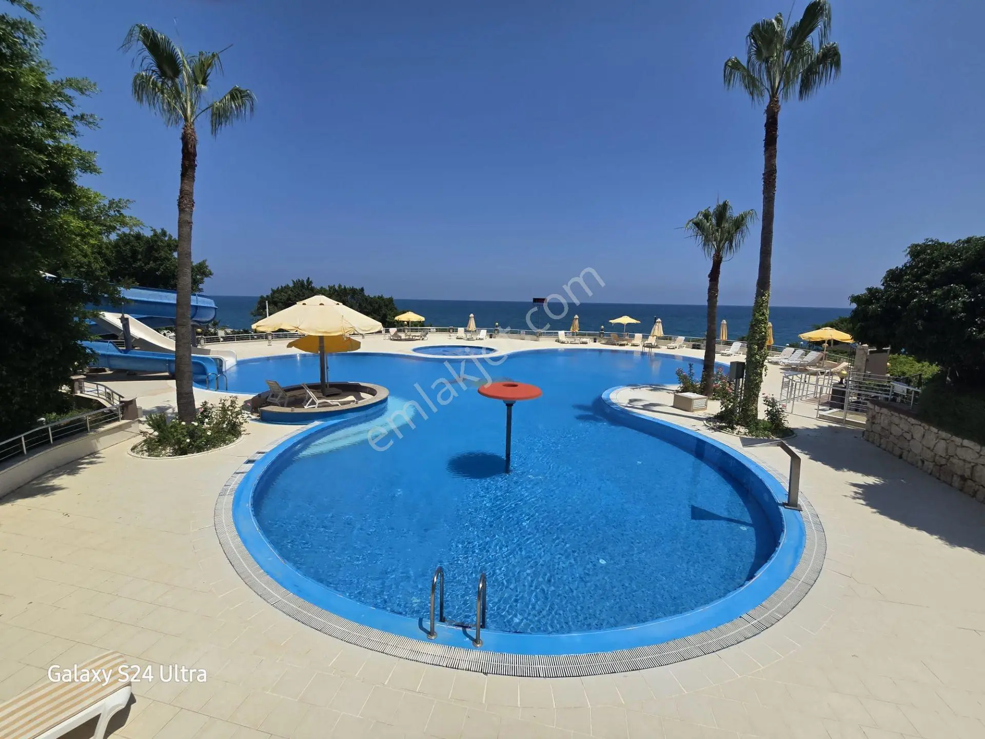Mersin Erdemli Ayaş Denize Sıfır Konumda Eşyalı Satılık 2+1 Daire — fotoğraf 4