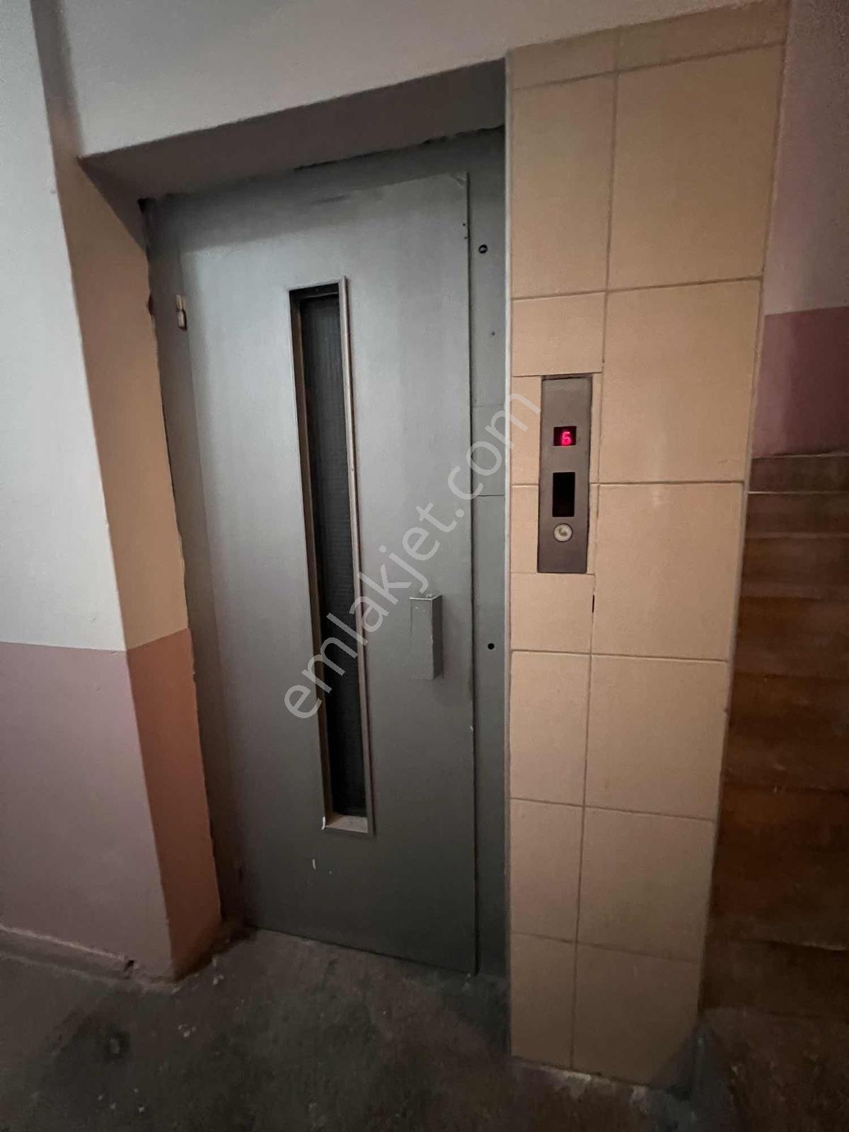 Dokuma Yeşiltepe Mah Ana Cadde Üzeri Asansörlü Daire Fırsatı !! — fotoğraf 16