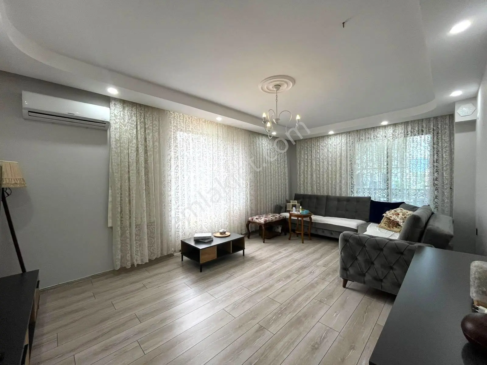Gümüşden Akçayda Yüksek Kredili Ebeveynli Kapalı Otoparklı Lux 2+1 Daire! — fotoğraf 4