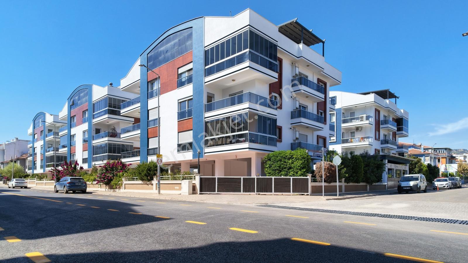 Aydın Mimar Sinan Mh. River Park Sitesi'Nde Satılık 3+1 Daire