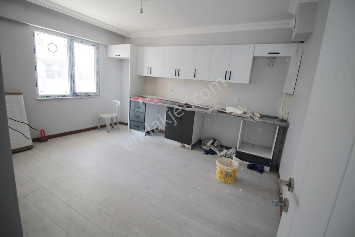 Weew'den Çorlu Otogarına Ve Cumhuriyet Okuluna Yakın Sıfır 1+1