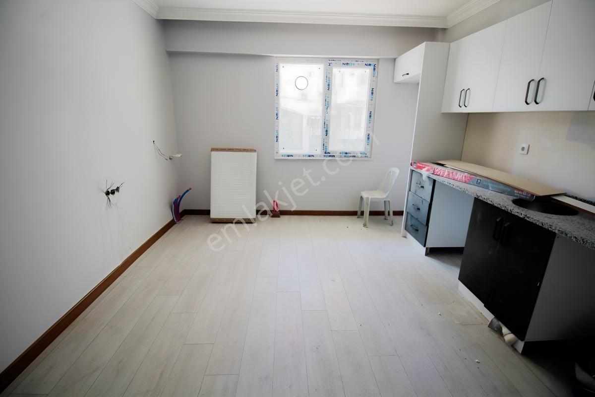Weew'den Çorlu Otogarına Ve Cumhuriyet Okuluna Yakın Sıfır 1+1 — fotoğraf 8