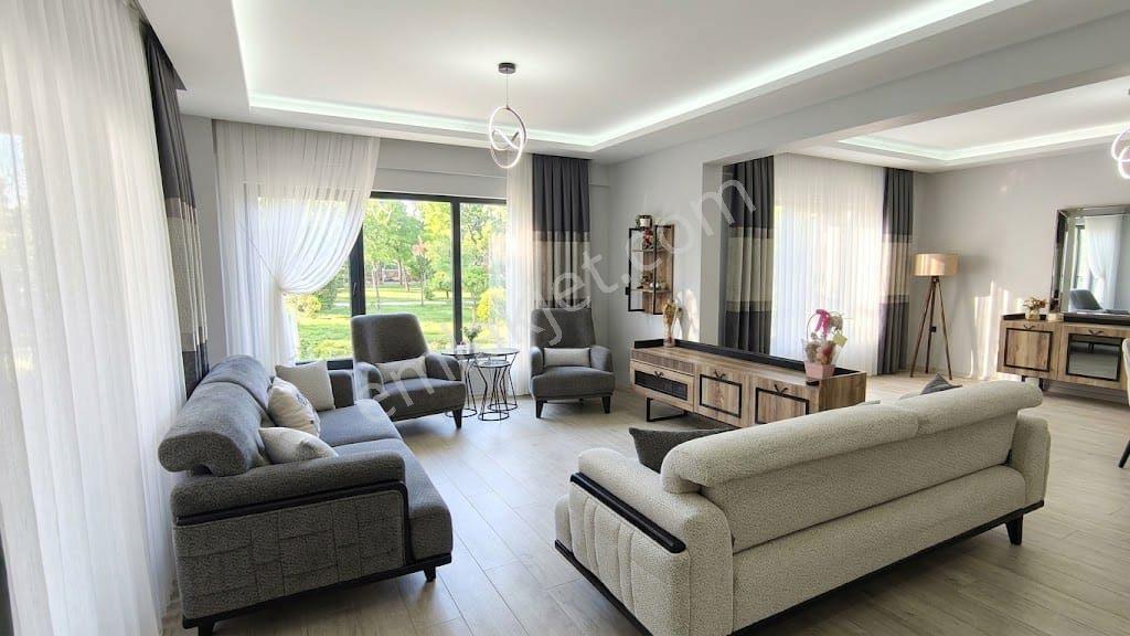 Ulukent Ulu Rezidansta Havuz Cephe Büyük Tıp 3+1 Satılık Daire — fotoğraf 14