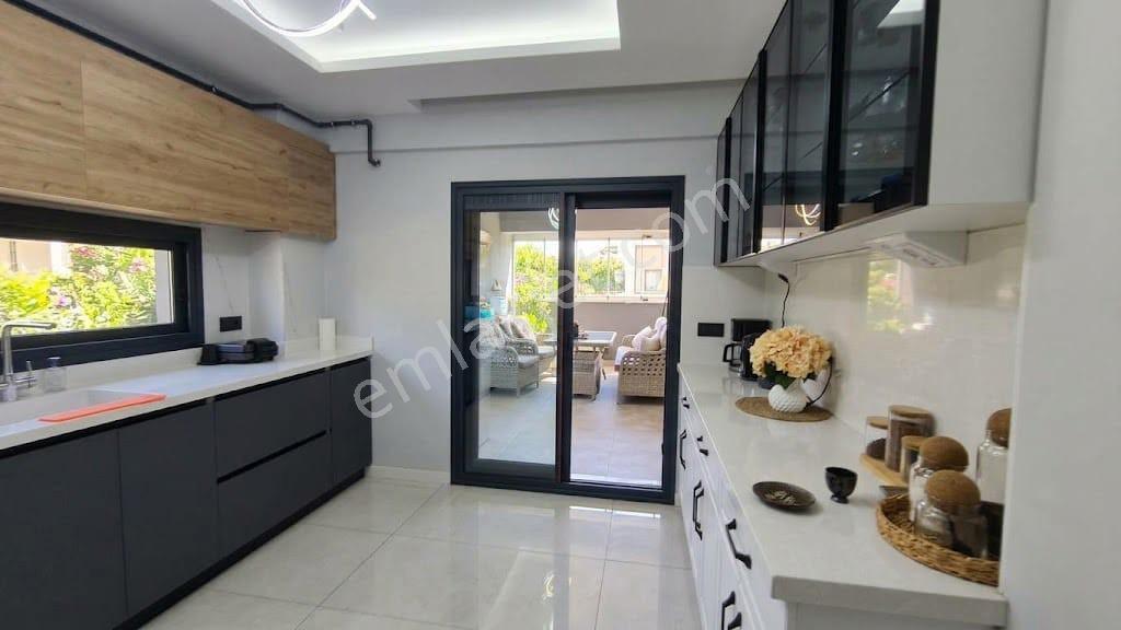 Ulukent Ulu Rezidansta Havuz Cephe Büyük Tıp 3+1 Satılık Daire — fotoğraf 20