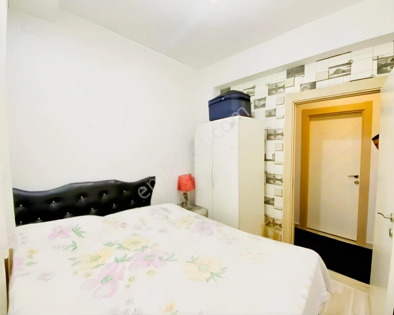 **bağcılar Yeşildalı Ortaokulu Yanında Acil Satılık 2+1 Daire — fotoğraf 9