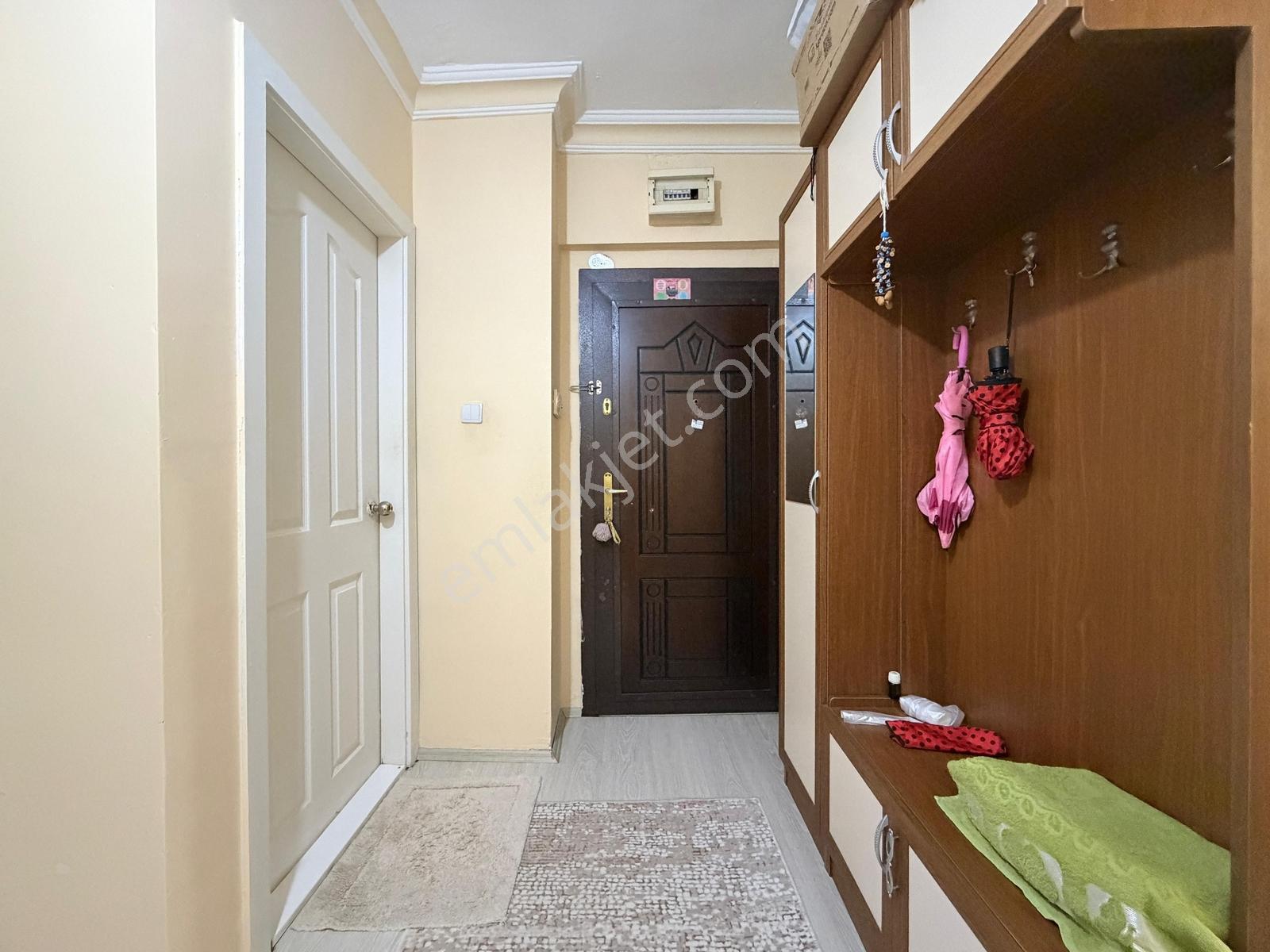 Han Gayrimenkulden Karakayada 3+1 Kök Tapu Satılık Daire — fotoğraf 22