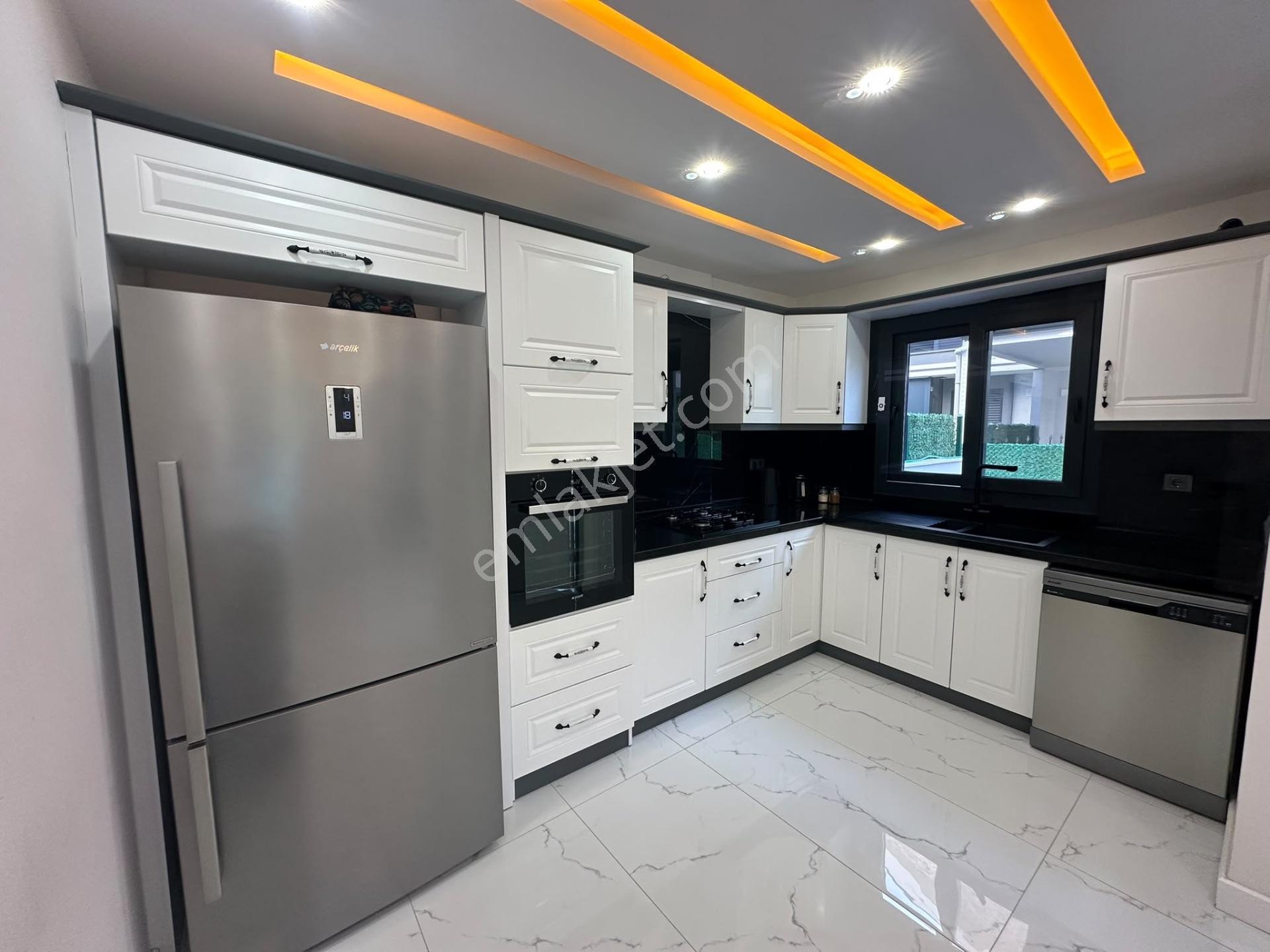 Didim Efeler Mahallesi'nde Havuzlu Satılık 4+1 Villa — fotoğraf 8