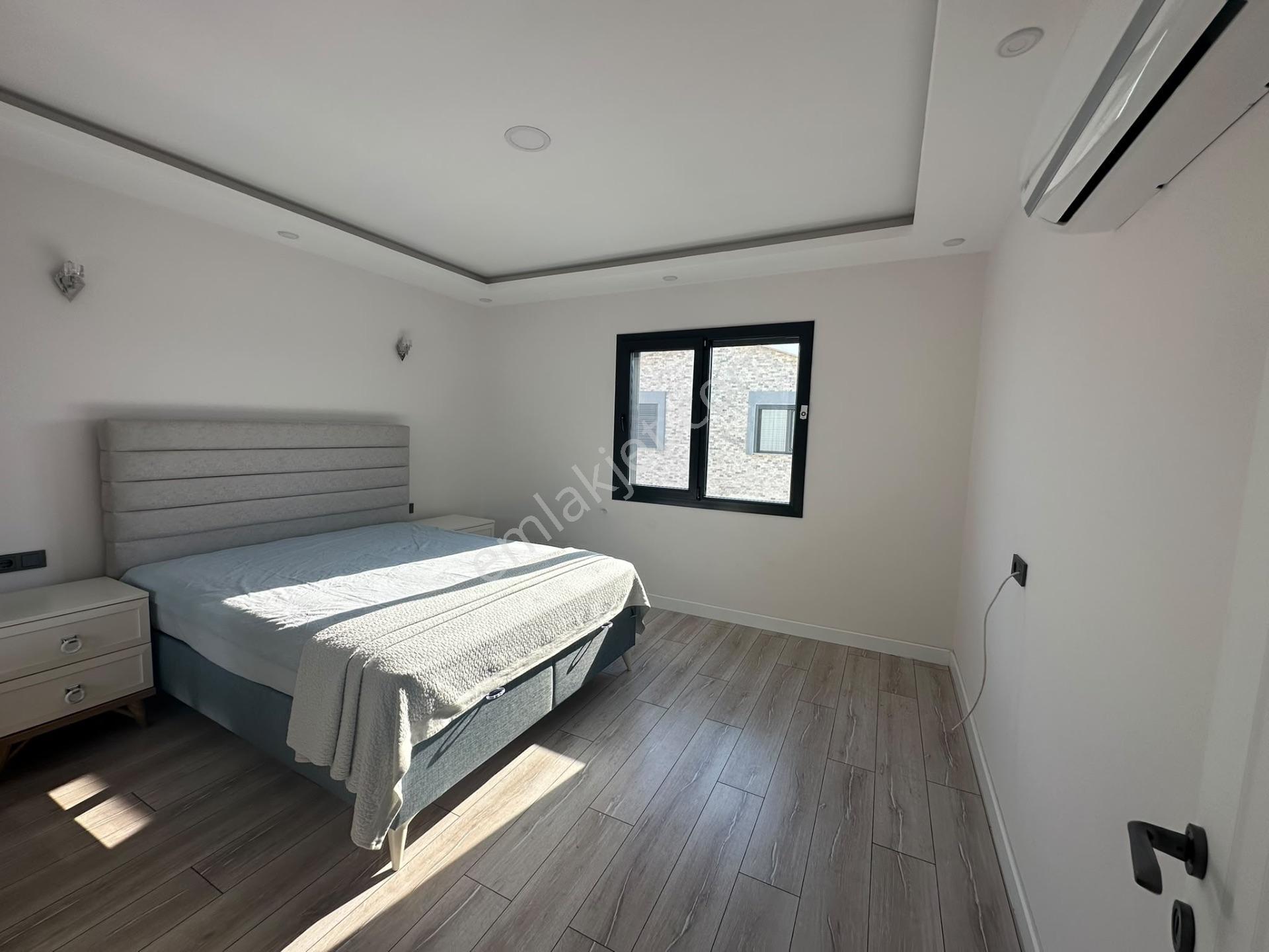 Didim Efeler Mahallesi'nde Havuzlu Satılık 4+1 Villa — fotoğraf 13