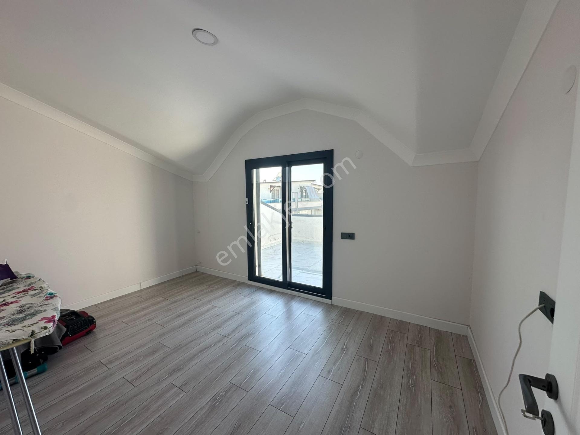 Didim Efeler Mahallesi'nde Havuzlu Satılık 4+1 Villa — fotoğraf 15