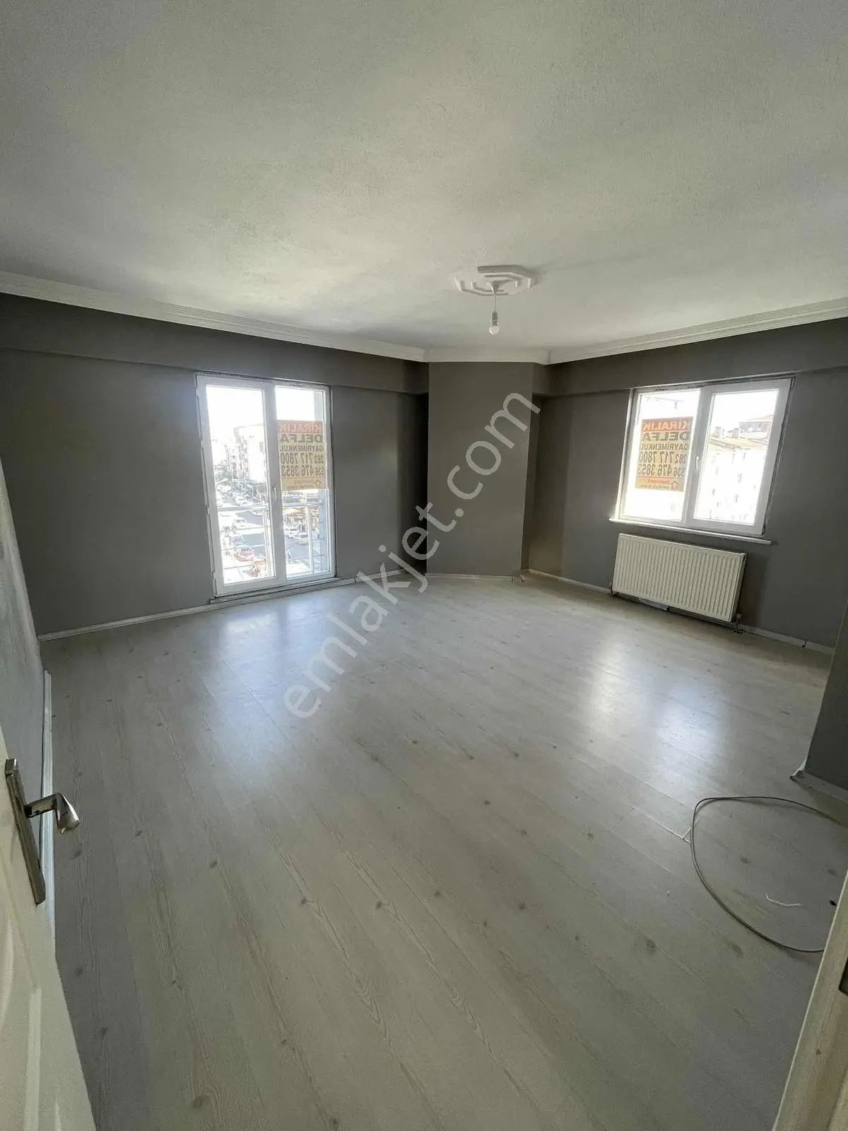Erbay Caddesinde Satlık 2+1 100m2 İskanlı Daire — fotoğraf 9