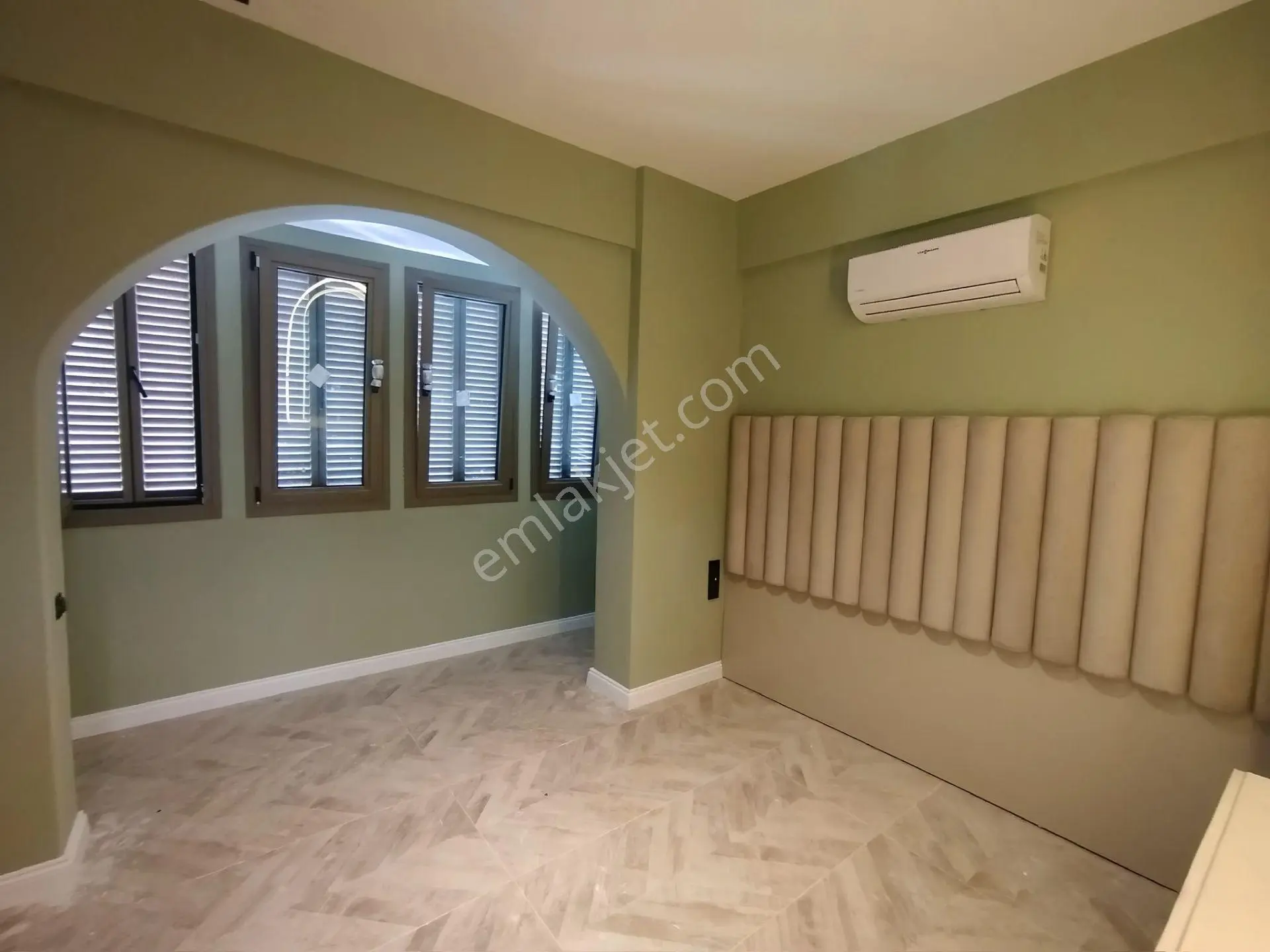 Kuşadası Soğucak'ta Satılık 4+1 Villa — fotoğraf 9