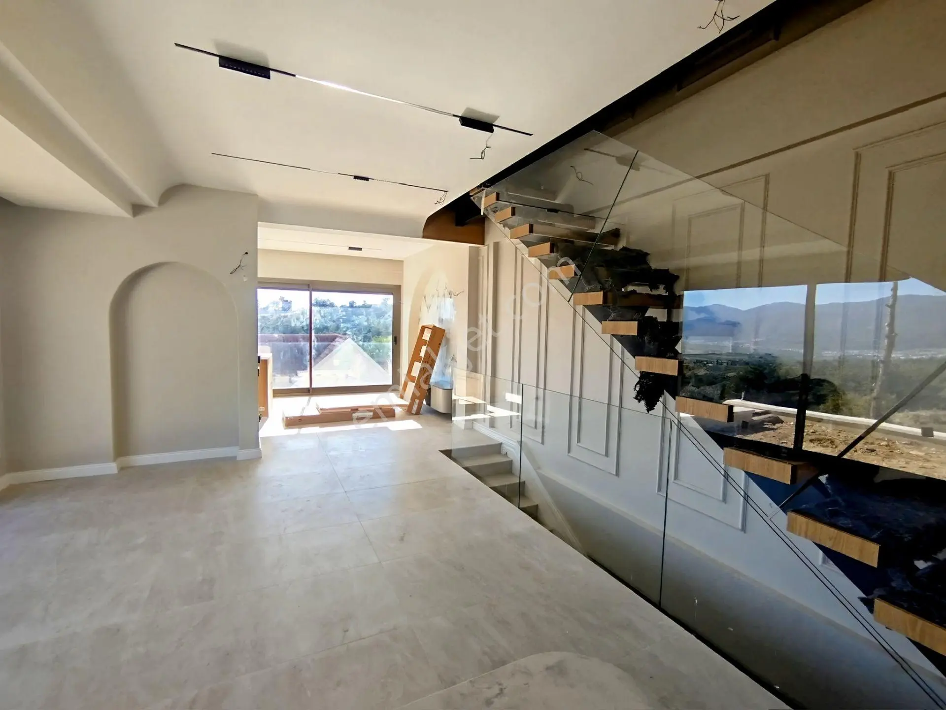 Kuşadası Soğucak'ta Satılık 4+1 Villa — fotoğraf 15