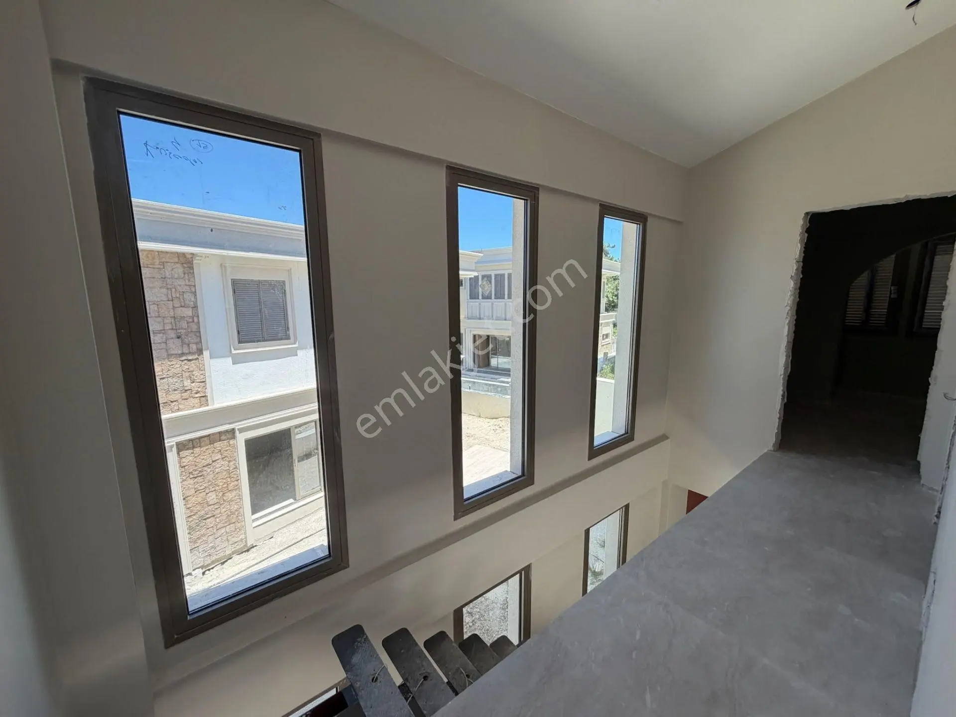 Kuşadası Soğucak'ta Satılık 4+1 Villa — fotoğraf 20