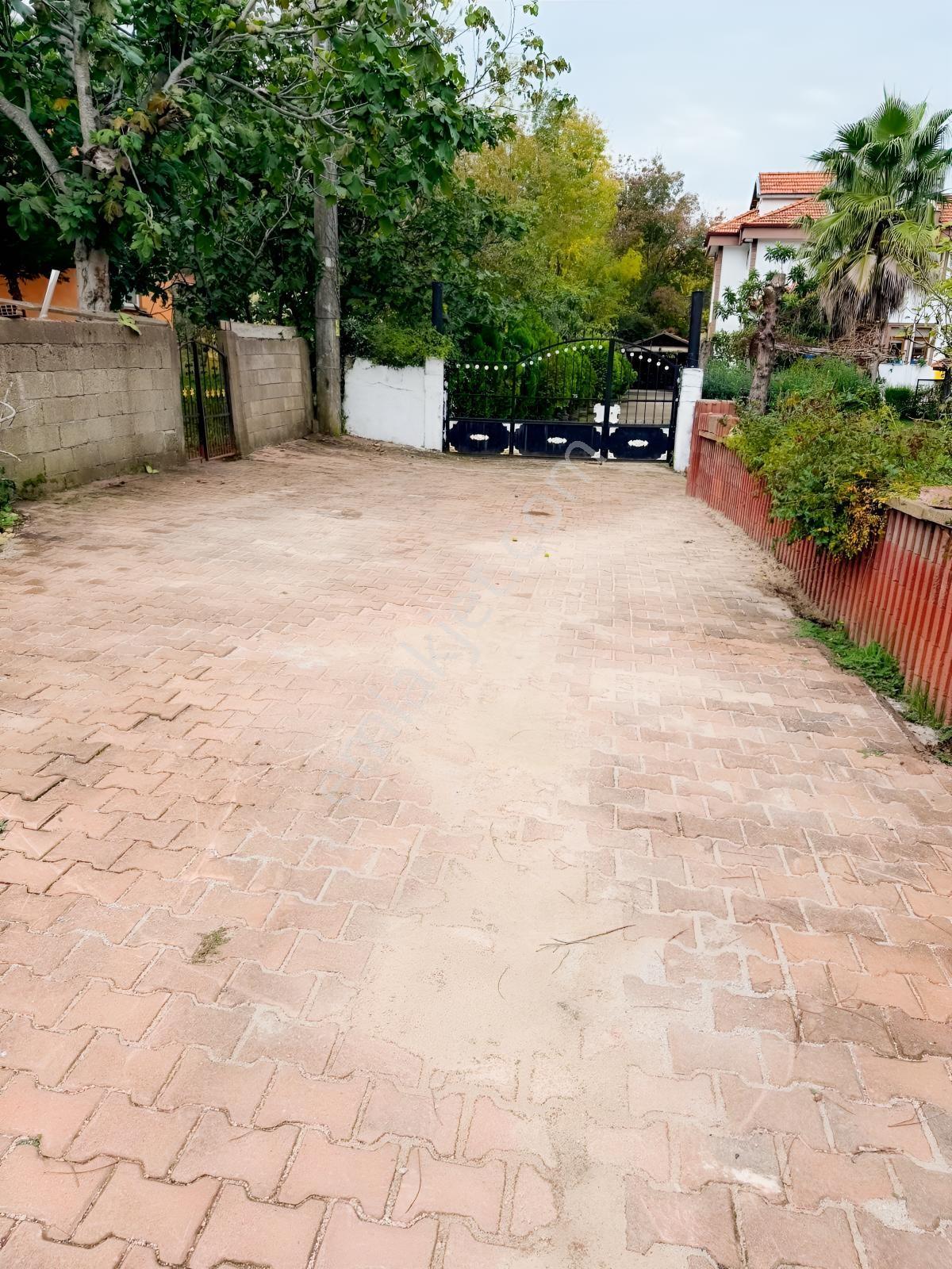 Cide Demirtaş Emlaktan Satılık 2 Katlı 3+1 Müstakil Ev — fotoğraf 32