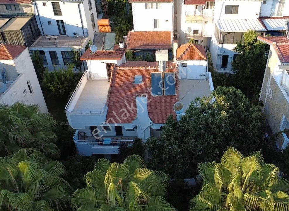 Manavgat Karacalar Hekimköy Sitesinde Denize 350 M Tribleks