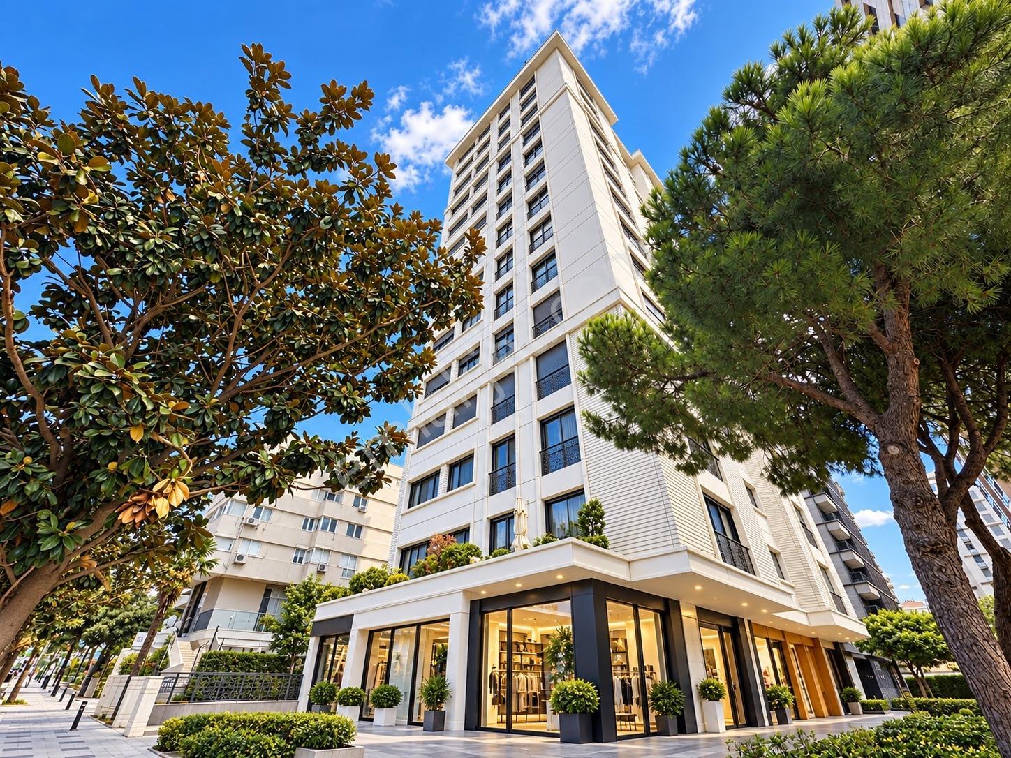 Caddebostan'Da 3+1 Net 100M2 Ebv Banyolu Boş İskanlı Daire