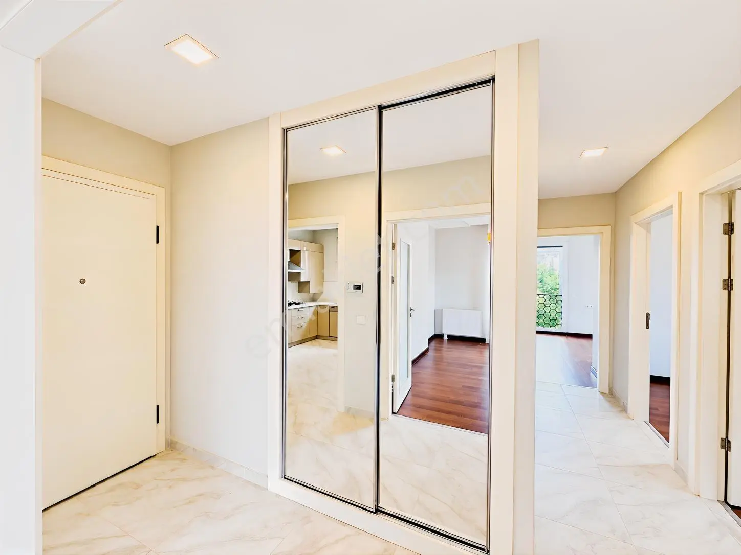 Caddebostan'da 3+1 Net 100m2 Ebv Banyolu Boş İskanlı Daire — fotoğraf 18