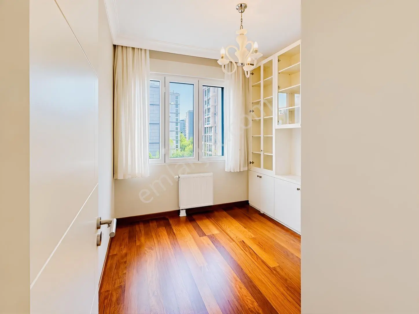 Caddebostan'da 3+1 Net 100m2 Ebv Banyolu Boş İskanlı Daire — fotoğraf 22
