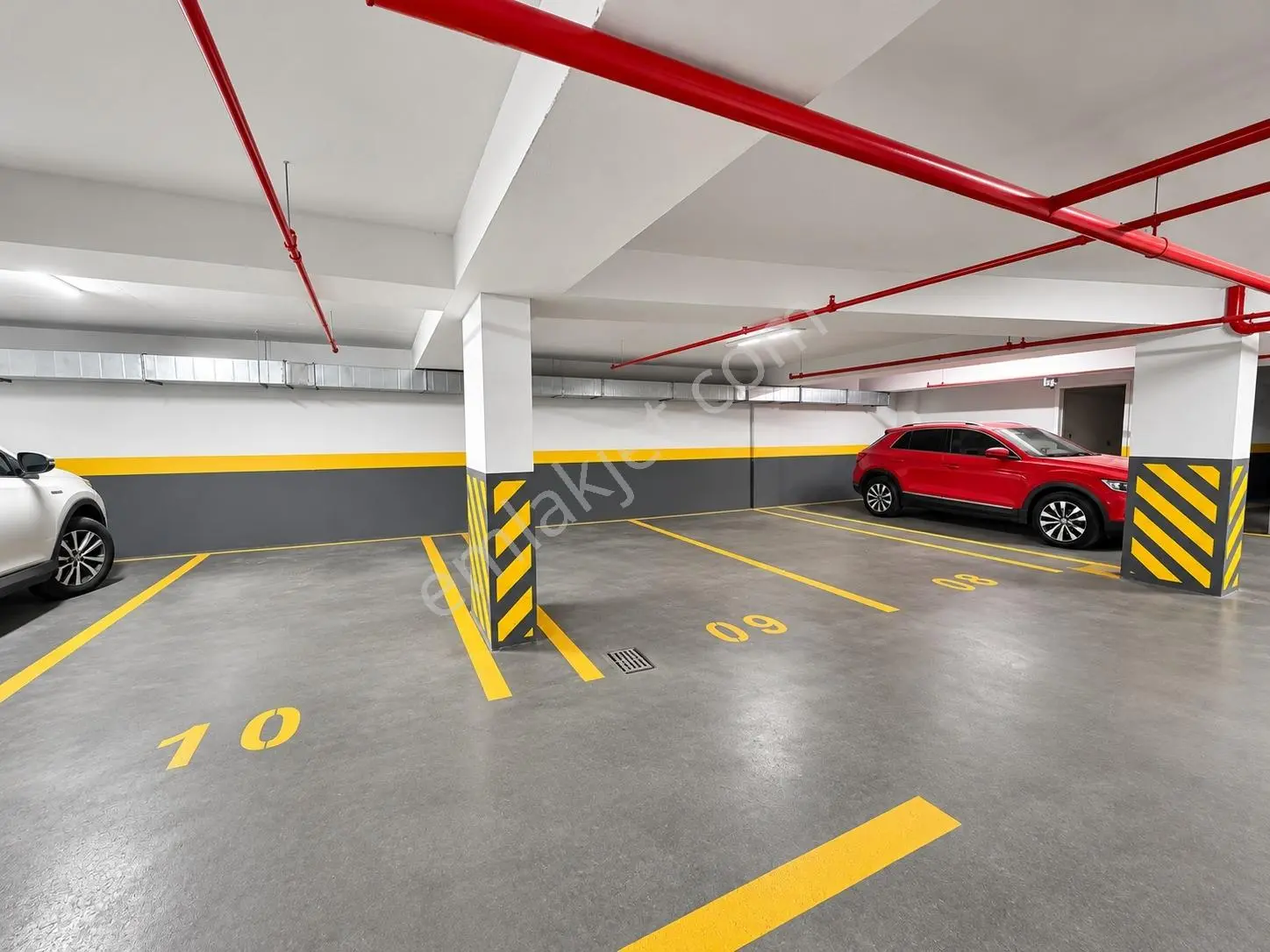 Caddebostan'da 3+1 Net 100m2 Ebv Banyolu Boş İskanlı Daire — fotoğraf 32