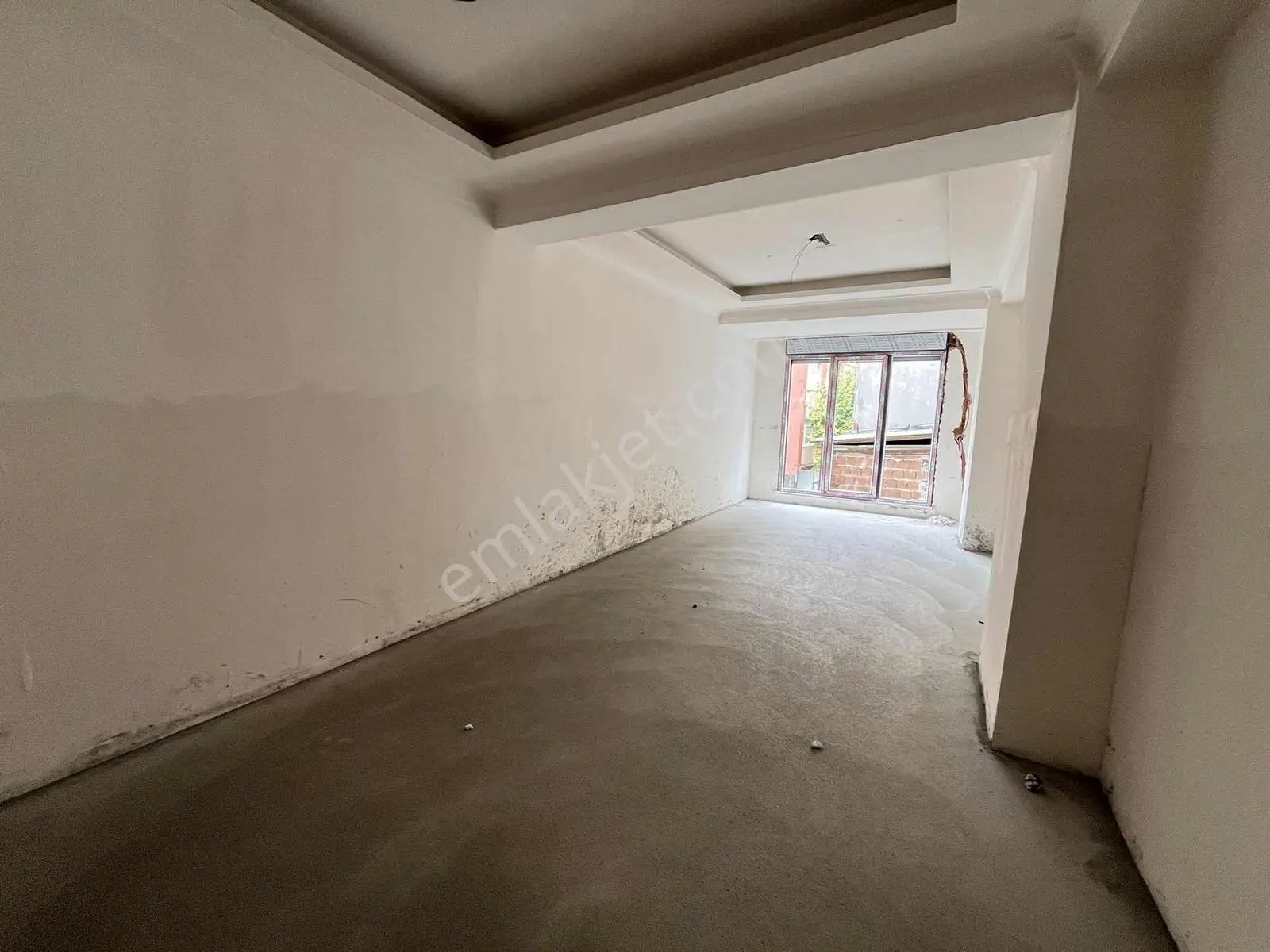 İmren Gayrimenkulden Kemalpaşa Mh. 2+1 90 M2 1.Kat Otoparklı