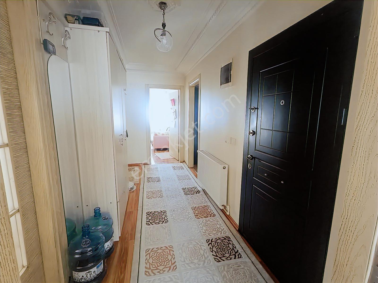 Coldwell Banker Poyraz'dan Şirinyer'de 3+1 Ferah Daire — fotoğraf 7