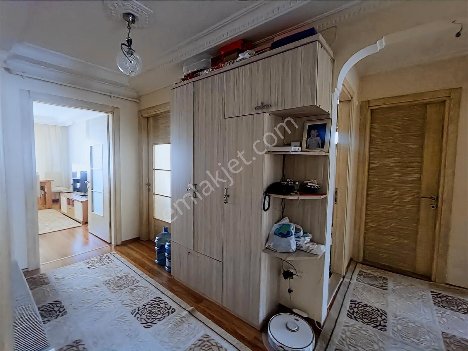 Coldwell Banker Poyraz'dan Şirinyer'de 3+1 Ferah Daire — fotoğraf 8