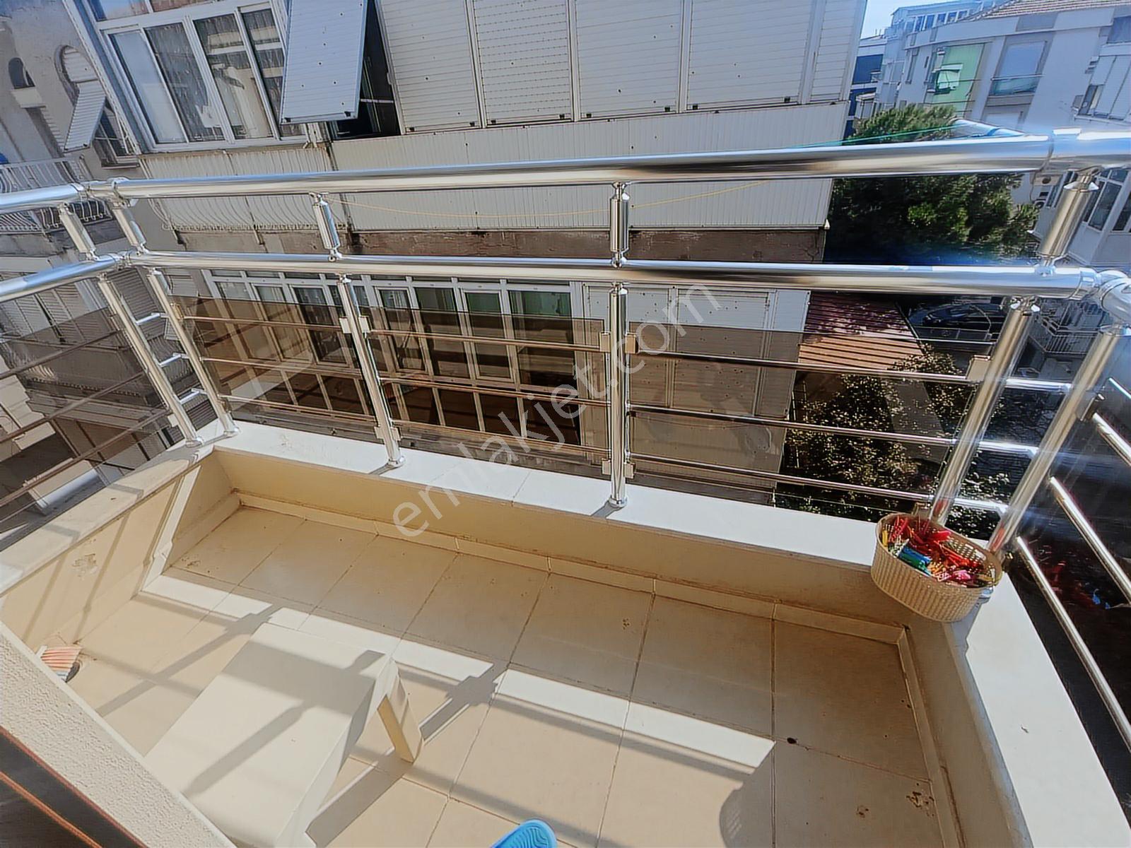 Coldwell Banker Poyraz'dan Şirinyer'de 3+1 Ferah Daire — fotoğraf 21