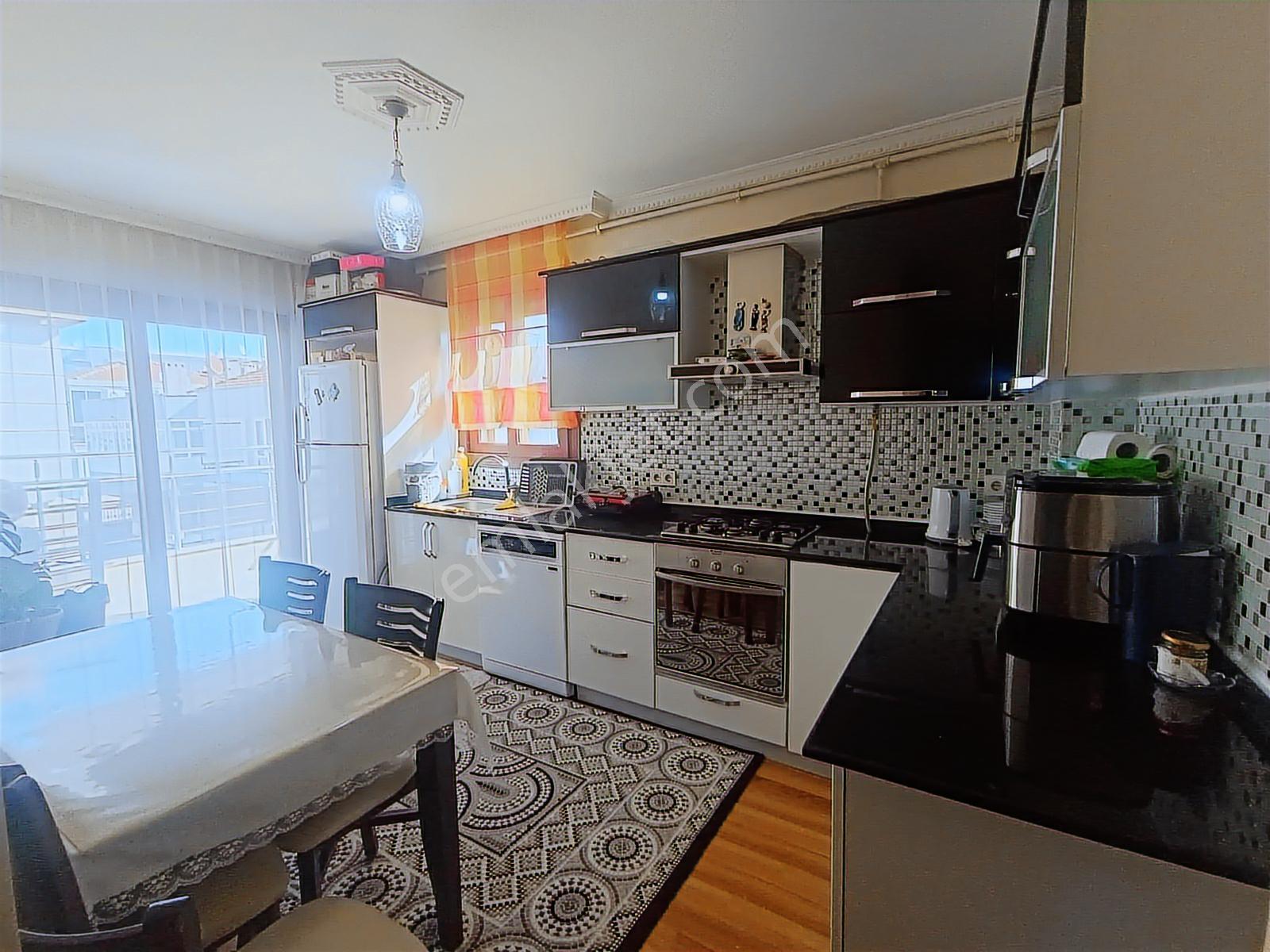Coldwell Banker Poyraz'dan Şirinyer'de 3+1 Ferah Daire — fotoğraf 28