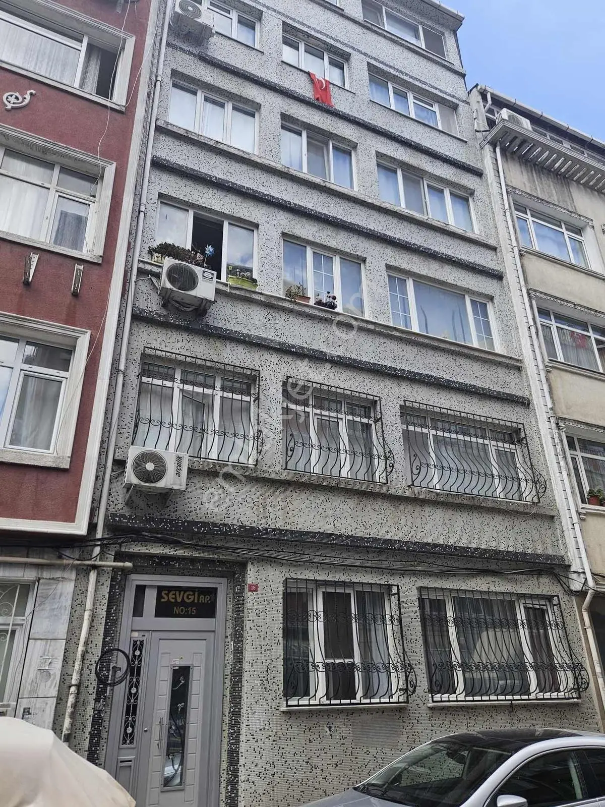 Fatih Akşemsettin Mahallesinde Full Tadilatlı 3+1satılık Daire — fotoğraf 31