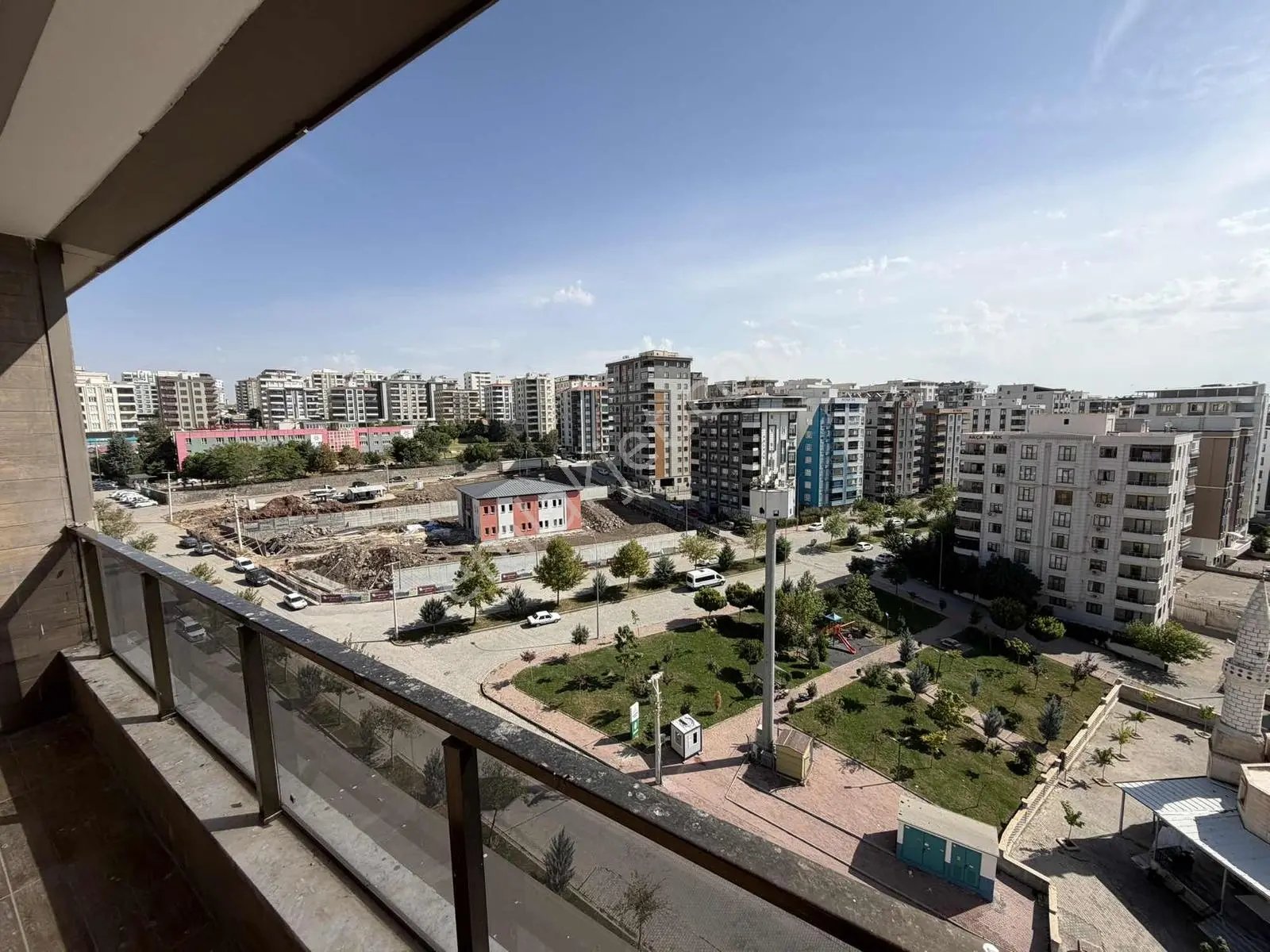 Oyundünyası Yanı Şehir Manzaralı Köşebaşı Satılık 4+0 Daire — fotoğraf 6